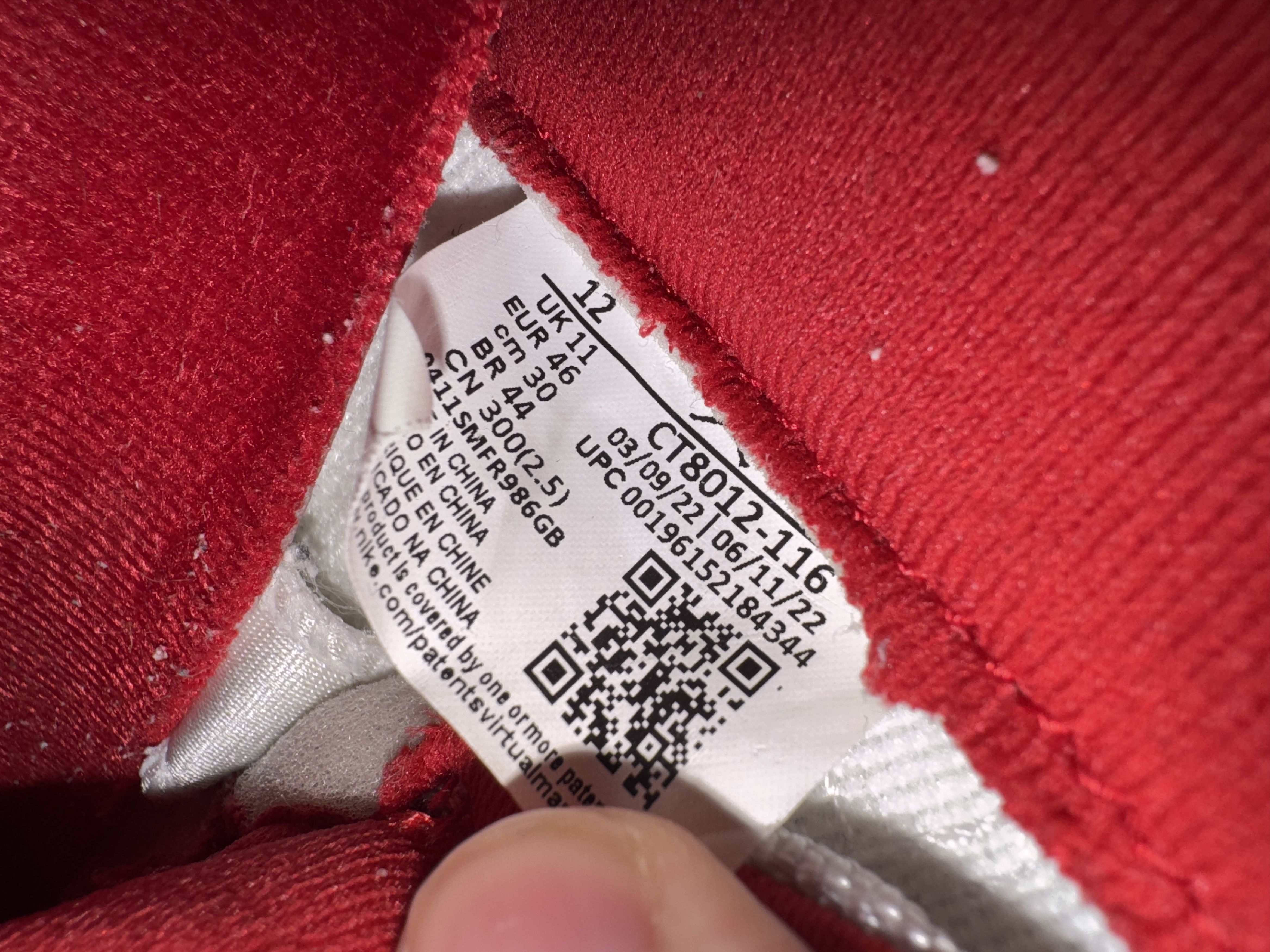 Jordan Brand Jordan 11 Cherry Size US 12 / EU 45 - 10 Thumbnail
