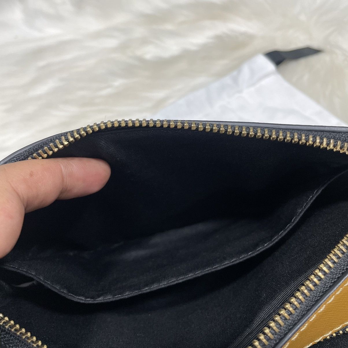 Marc Jacobs Authentic MARC JACOBS Snapshot Crossbody Bag Size ONE SIZE - 18 Thumbnail