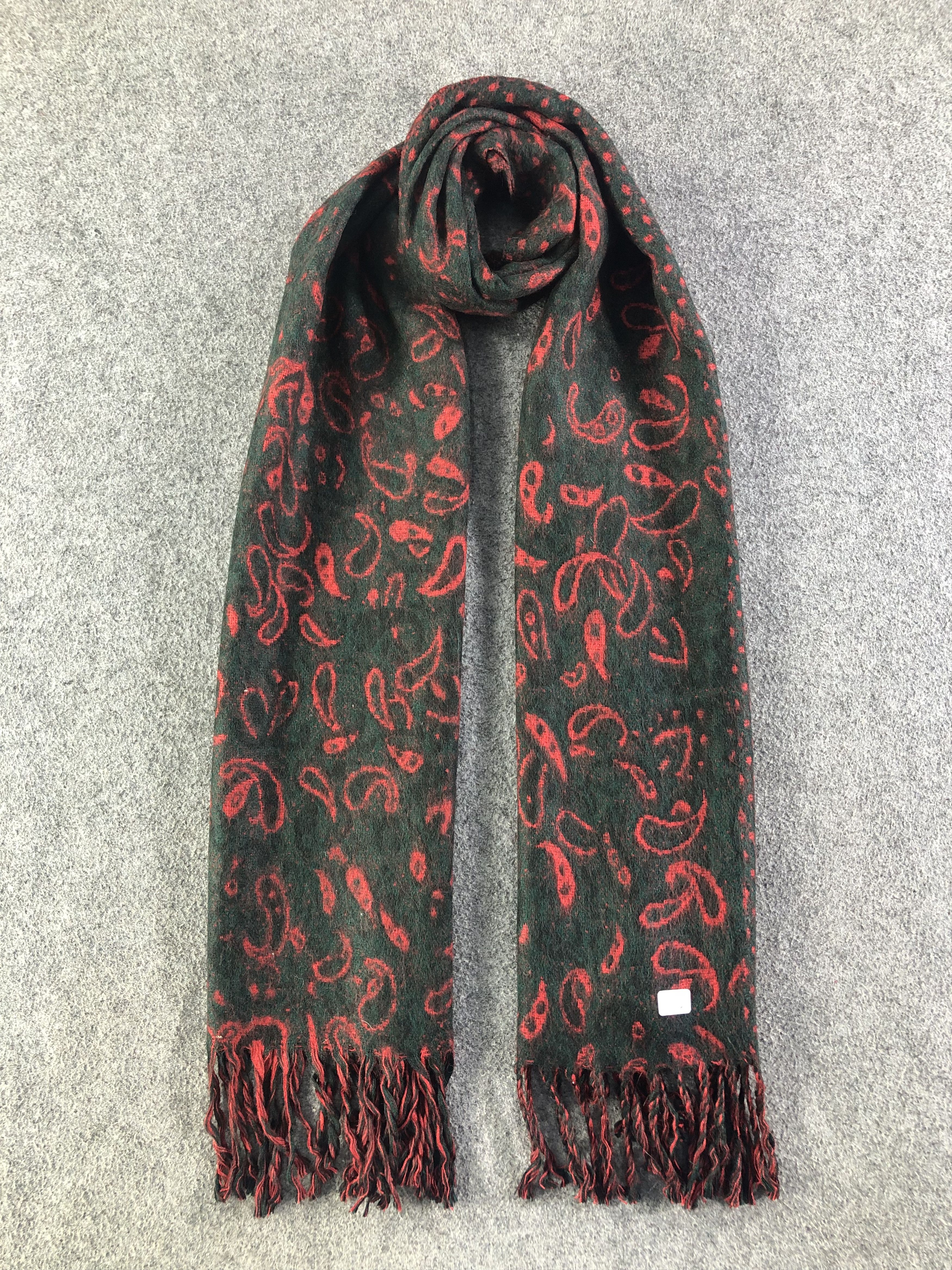 Vintage Paislee Winter Scarf / Muffler / Neckwear Size ONE SIZE - 1 Thumbnail