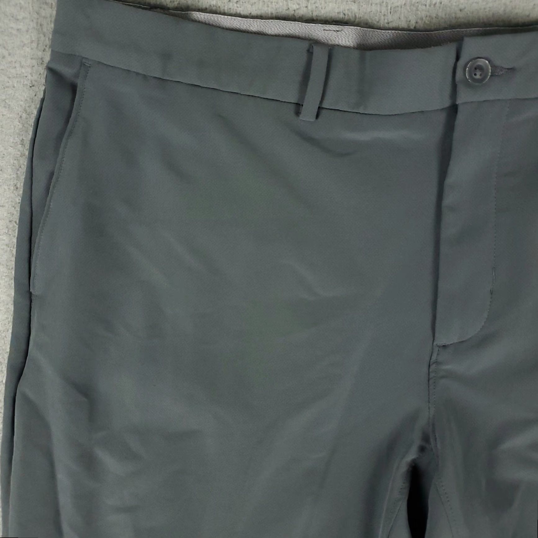 Nike Nike Pants Mens 40x30 Gray Flat Front Chino Trousers Swoosh Dri Fit Golf Casual Workwear Dress Pants Regular Waist 40in Gray Nike Mens Pants Size US 40 / EU 56 - 2 Thumbnail