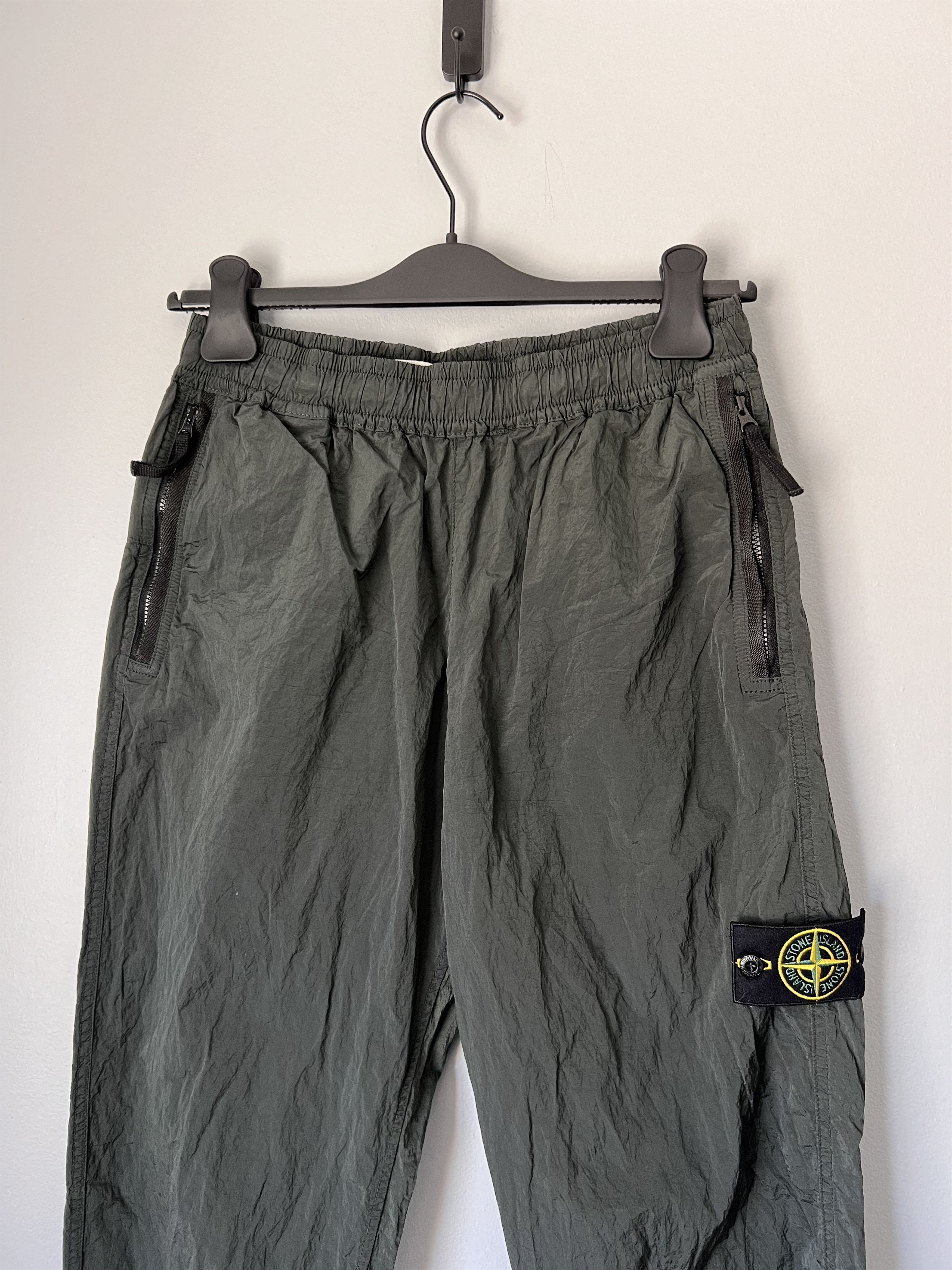 Stone Island Stone Island Nylon Metal Econyl Pants in Musk Size US 30 / EU 46 - 2 Thumbnail