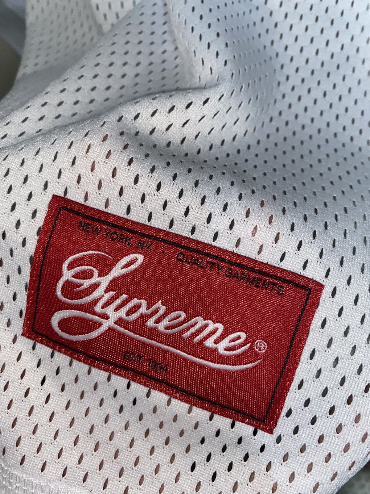 Supreme Supreme Jacquard Rib Football Jersey White Size US XL / EU 56 / 4 - 5 Thumbnail