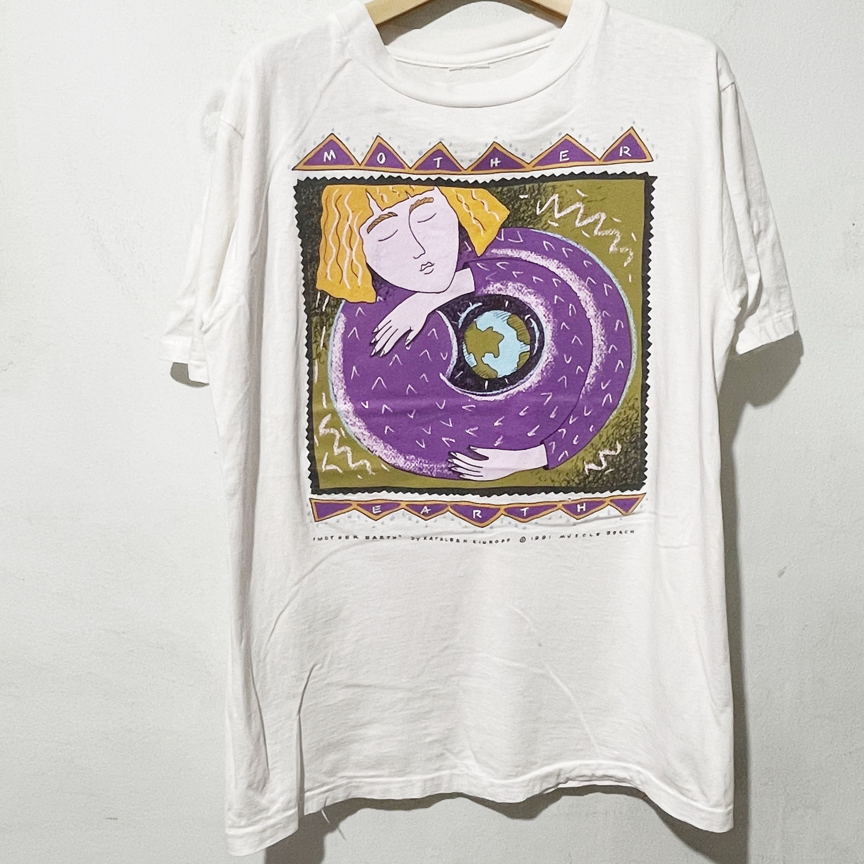 Vintage Vintage 1991 “Mother Earth” Environmental T-Shirt Size US M / EU 48-50 / 2 - 1 Thumbnail