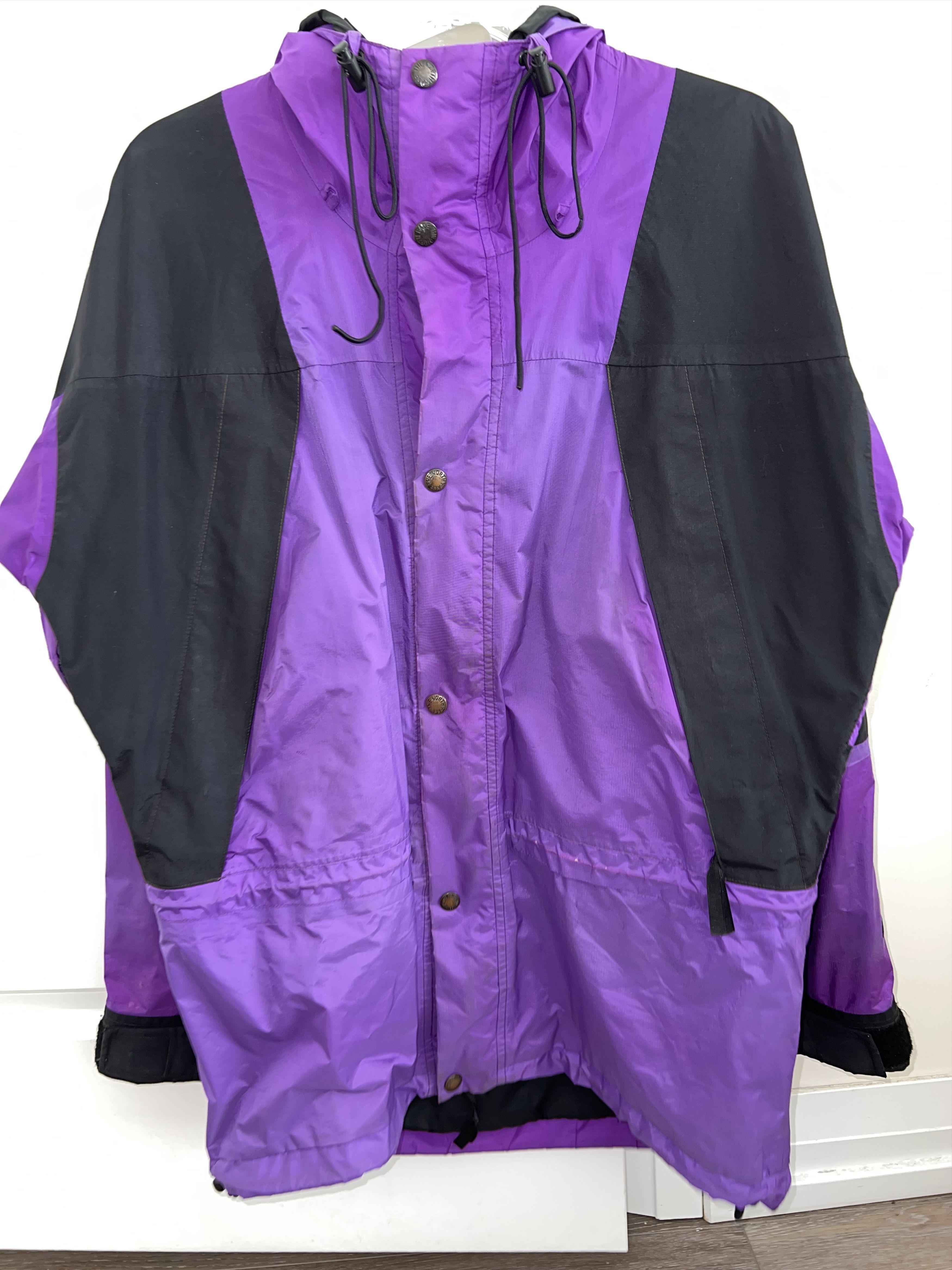 The North Face Vintage 90s North Face Mountain Light Parka Gore-tex Jacket Size US S / EU 44-46 / 1 - 1 Thumbnail
