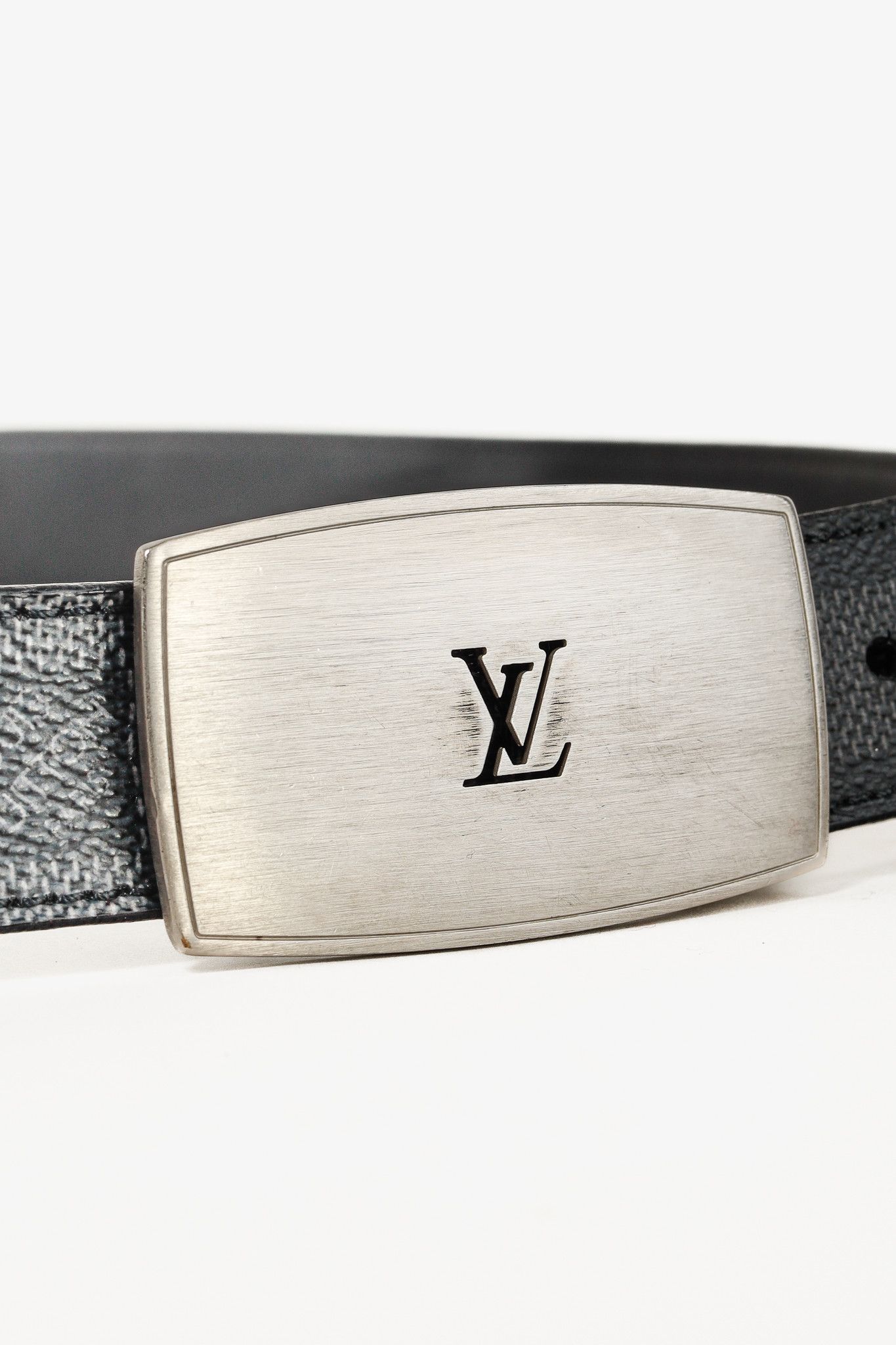 Louis Vuitton Louis Vuitton LV Cut Graphite Damier Canvas Belt Size ONE SIZE - 3 Thumbnail