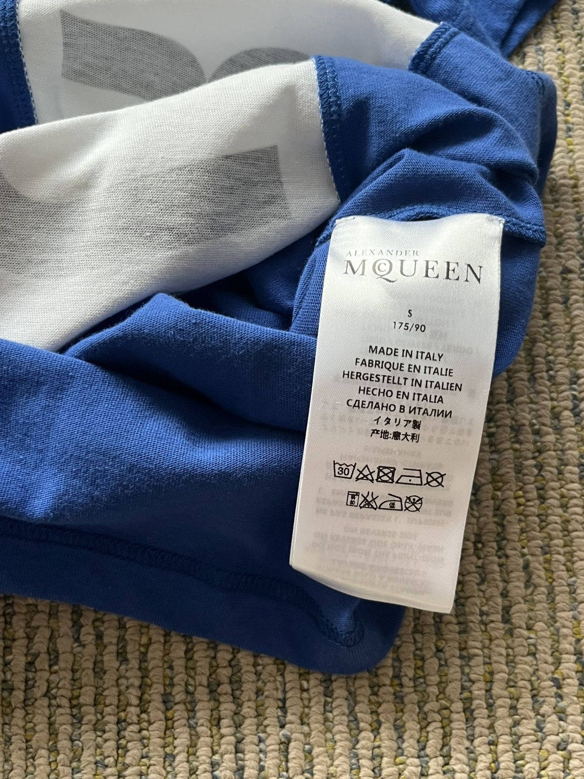 Alexander McQueen FW15 “Honour” Print T-Shirt Size US S / EU 44-46 / 1 - 3 Thumbnail