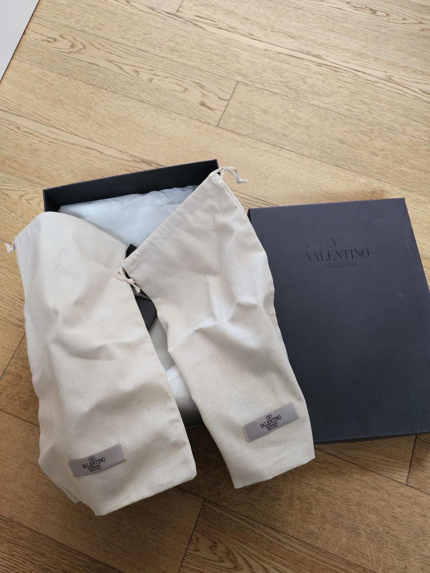 Valentino sneakers Valentino 40 Size US 7 / EU 40 - 3 Thumbnail