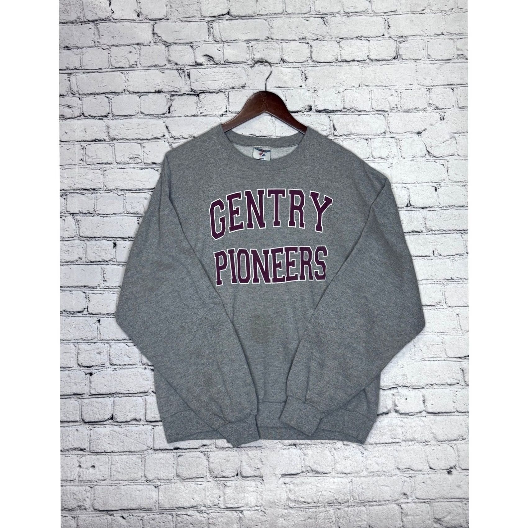 Jerzees VINTAGE Gentry Pioneers Mens Sweatshirt Crewneck Gray XL Pullover Graphic Print Preshrunk Size US XL / EU 56 / 4 - 2 Thumbnail