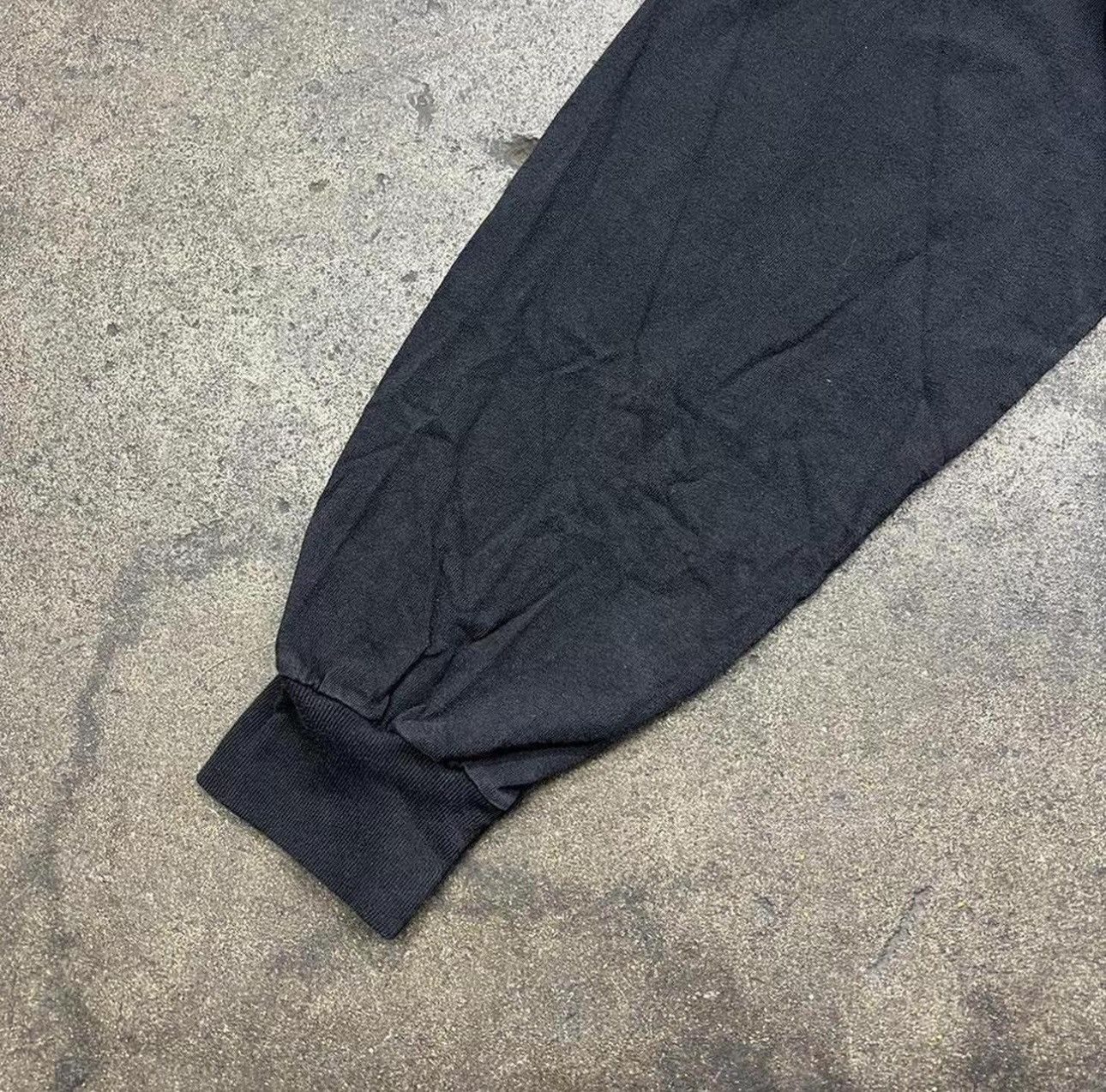 Kanye West × Yeezy Donda Listening Party Mercedes Benz Long-sleeve Shirt Size US XL / EU 56 / 4 - 3 Thumbnail