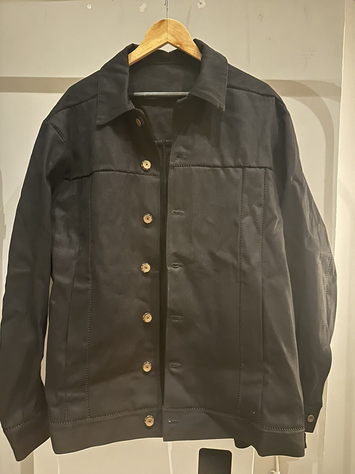 A1923 Jackson Black