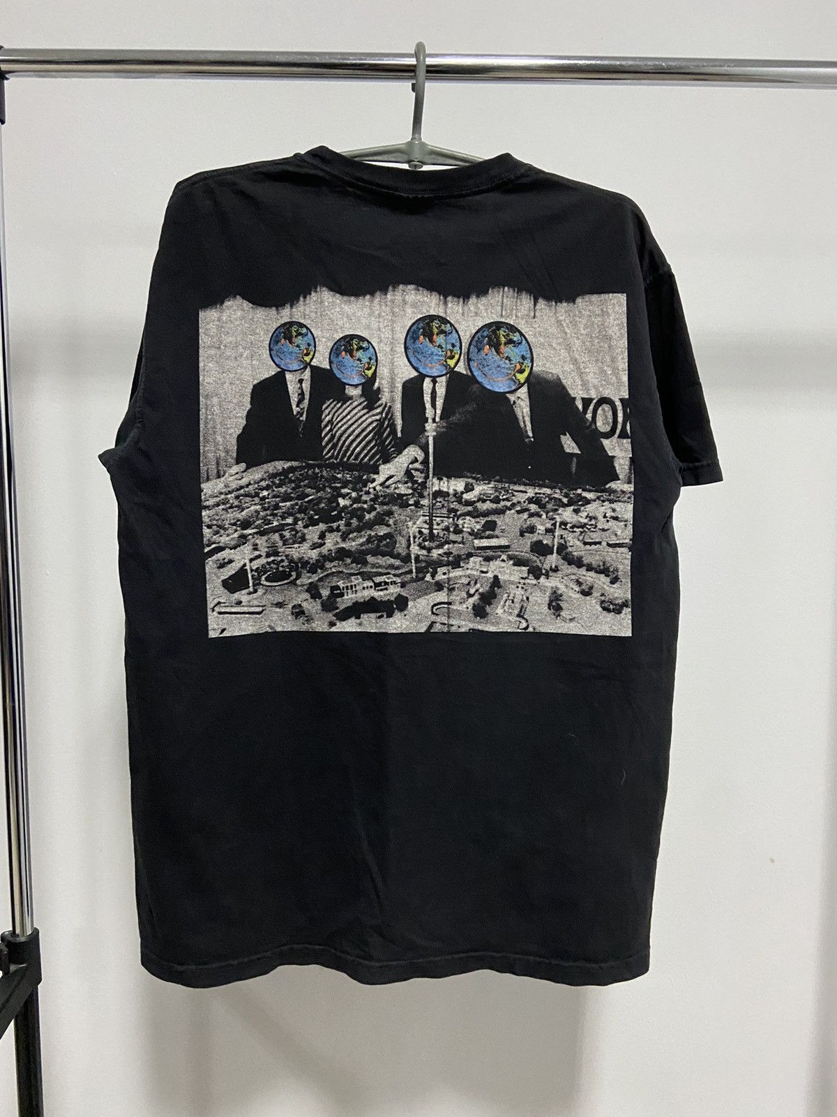 Astroworld staff t shirt travis Scott rap big print logo