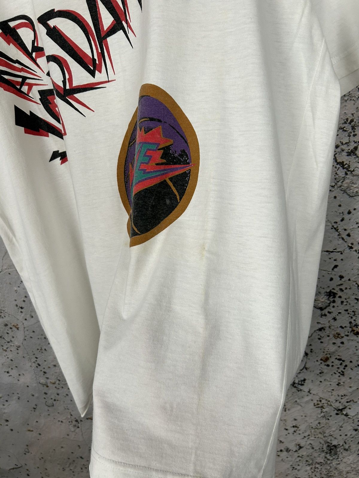 Jordan Brand Vintage Nike Grey Tag Jordan NBA Ultra Rare 90s Graphic Tee Size US M / EU 48-50 / 2 - 12 Thumbnail