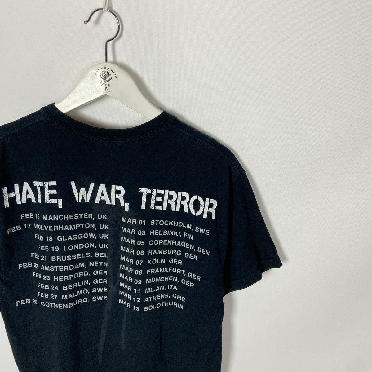 Band Tees Vintage 00s Fear Factory Hate War Terror Tour Tee y2k Gun OG Size US M / EU 48-50 / 2 - 4 Thumbnail