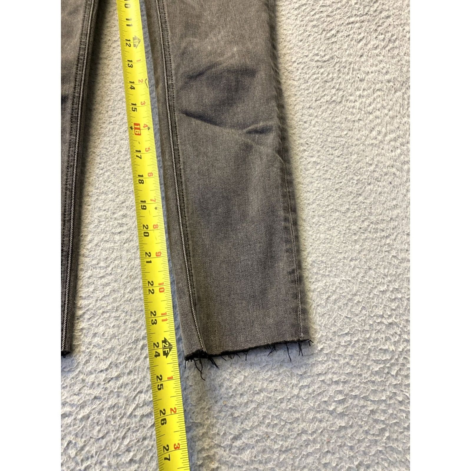 Vintage Flying Monkey Jeans Women Skinny 26x24 Black Distressed Stretch Denim USA Pants Mens? Size 28" / US 6 / IT 42 - 5 Thumbnail