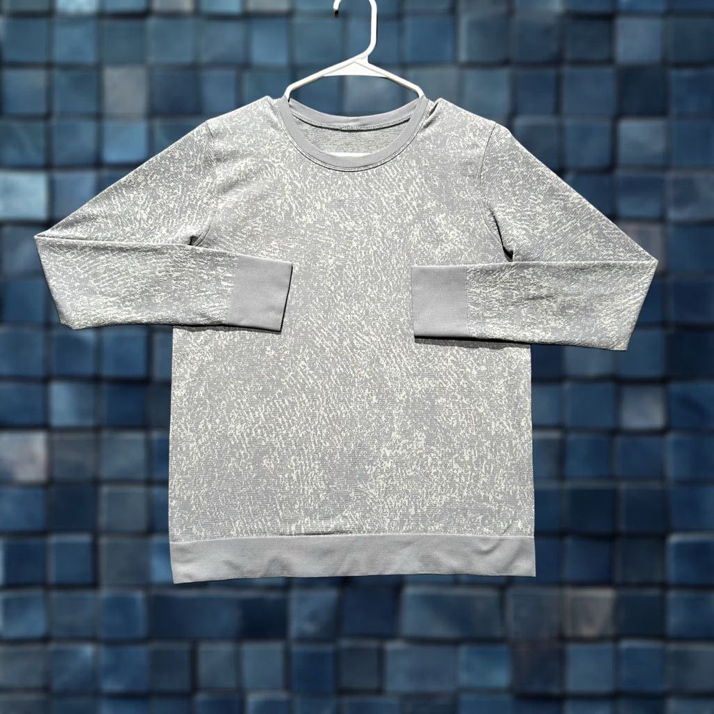 Lululemon Lululemon Swiftly Breathe Long Sleeve Shirt Women 8 Gray Geometric Athletic Size M / US 6-8 / IT 42-44 - 1 Thumbnail