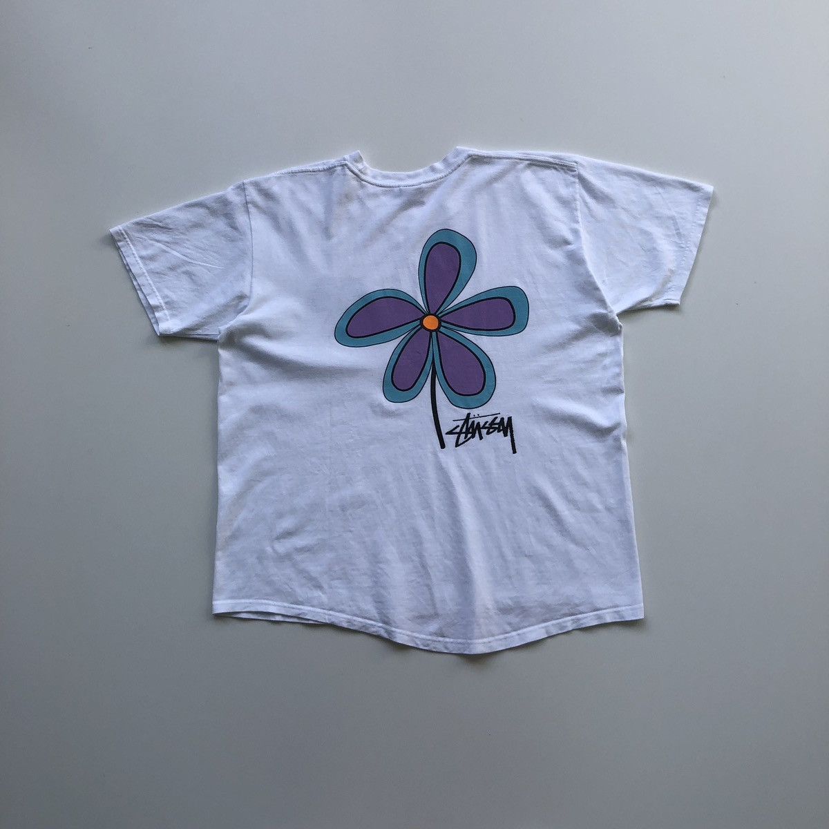 Stussy Stussy Flower Logo Basic T-Shirt White Rare Size US L / EU 52-54 / 3 - 3 Thumbnail