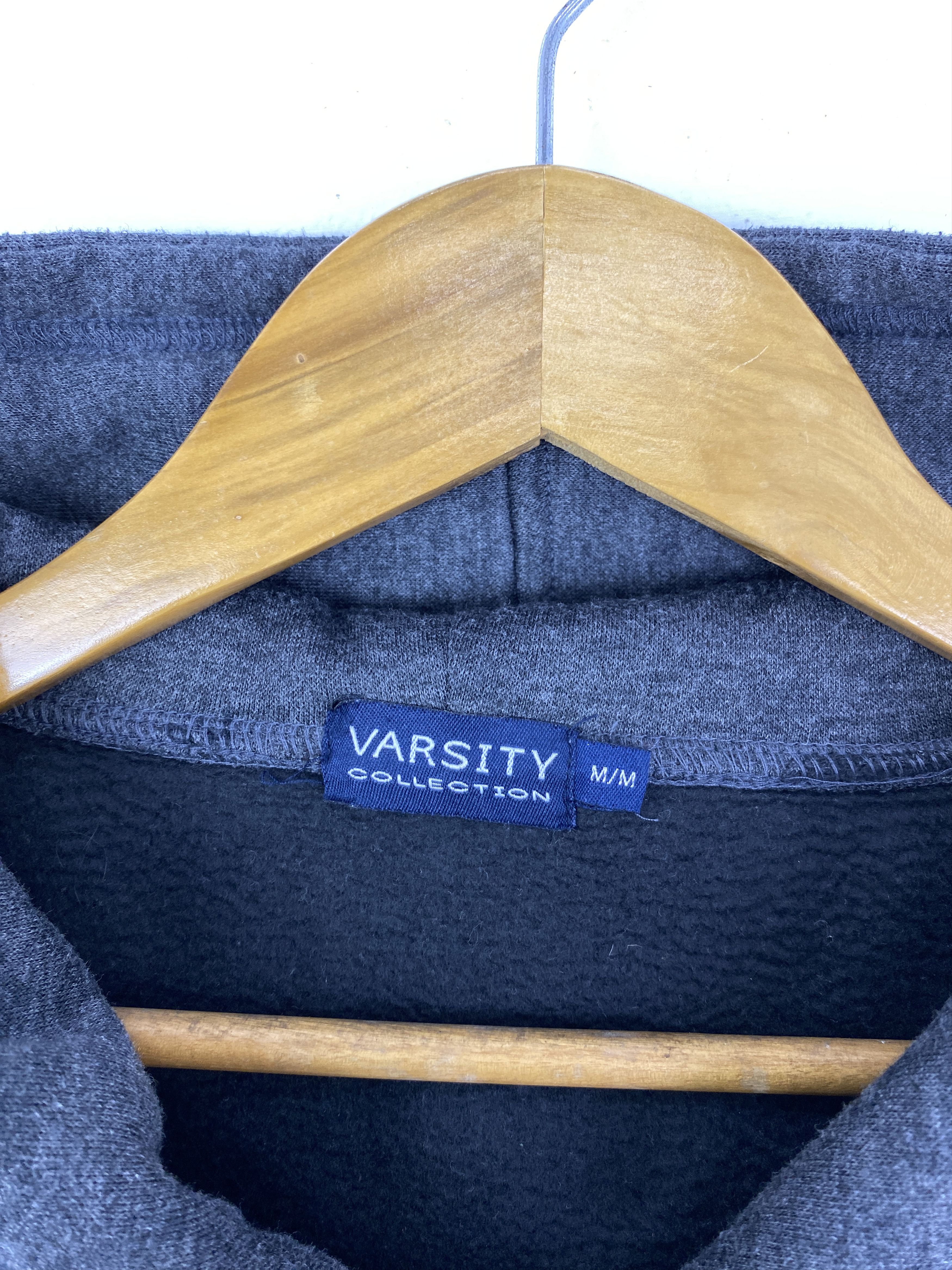 Other Vintage Collegiate University Of Alberta Sweatshirt SH0094 Size US M / EU 48-50 / 2 - 6 Thumbnail