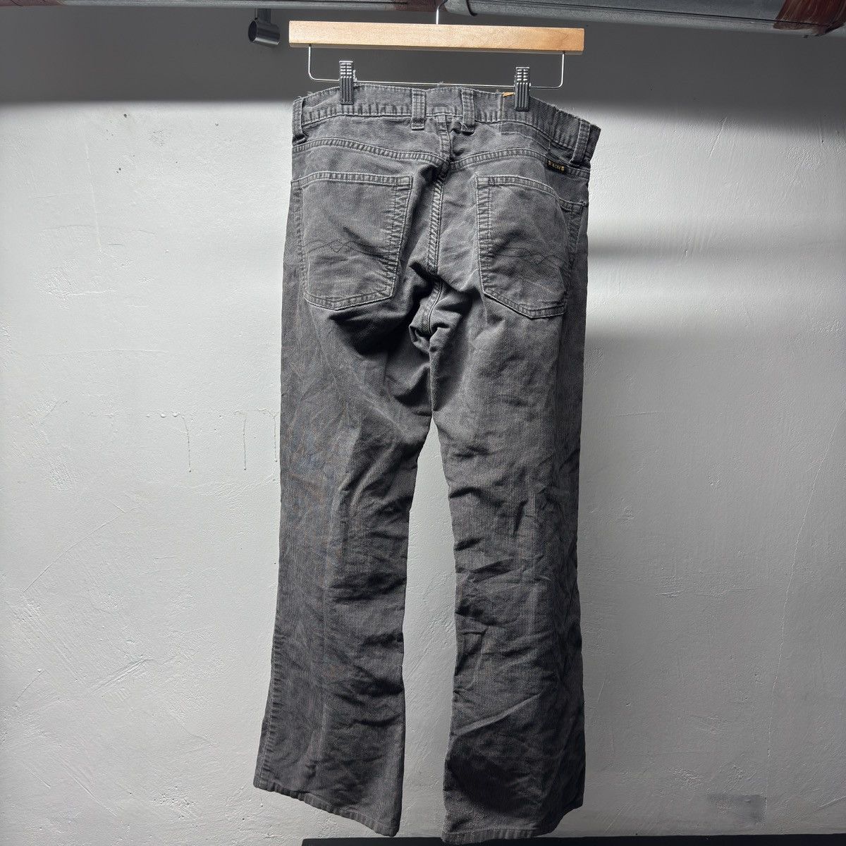 Vintage Low Rise Thrashed Faded Distressed Corduroy Pants ERD Grunge Size US 32 / EU 48 - 5 Thumbnail