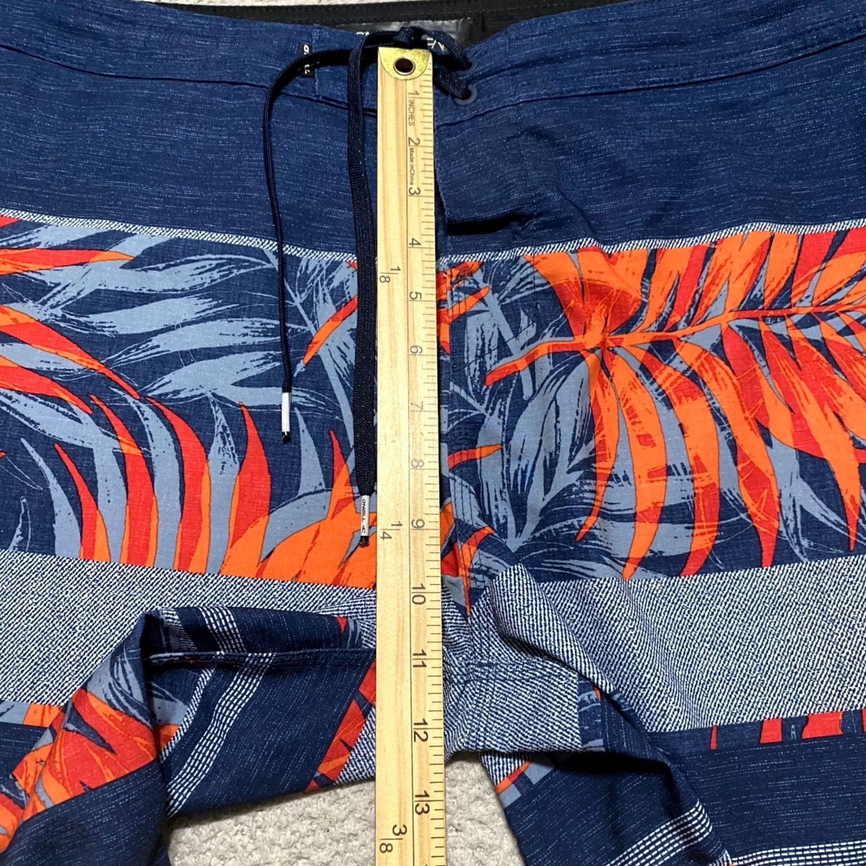 O'Neill O'Neill Mens Board Shorts Multicolor Striped Bermuda Quick Dry Pockets Inseam 10" 34 Regular Mens Size US 34 / EU 50 - 6 Thumbnail