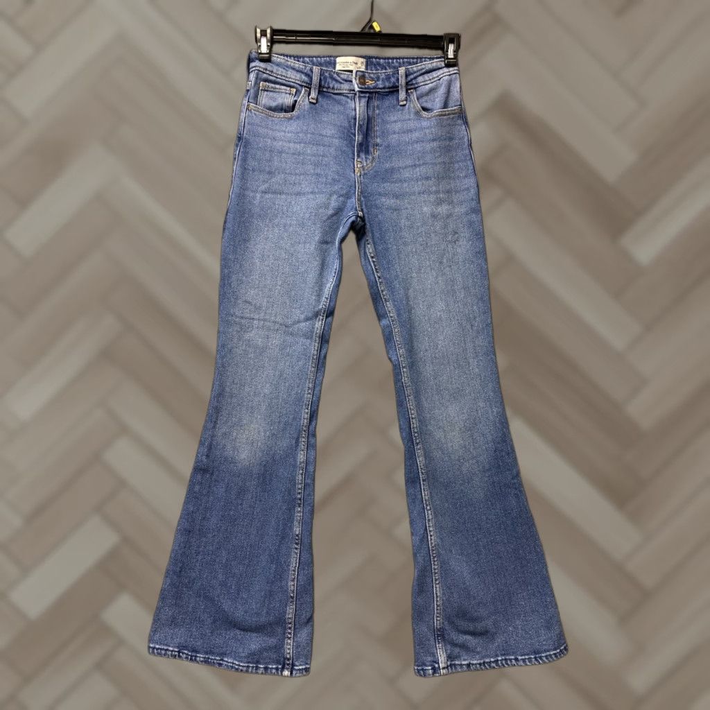 Abercrombie & Fitch VINTAGE Abercrombie & Fitch Jeans High Rise Boot Flare Women 28x29 Blue 90s Y2K Bedazzled Stars Vintage 159-5 Size 28" / US 6 / IT 42 - 1 Thumbnail