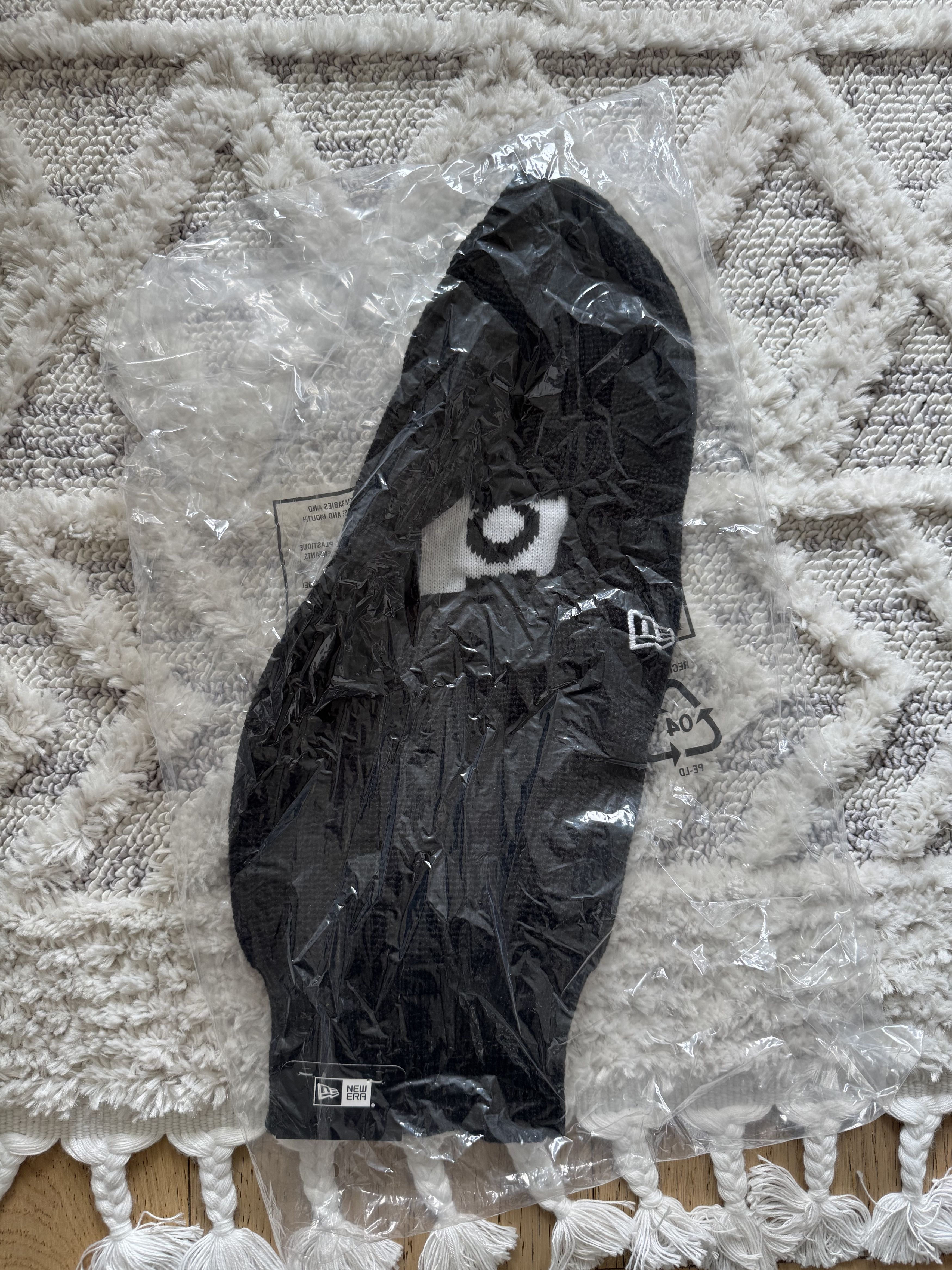 Supreme Supreme New Era Balaclava Size ONE SIZE - 2 Thumbnail