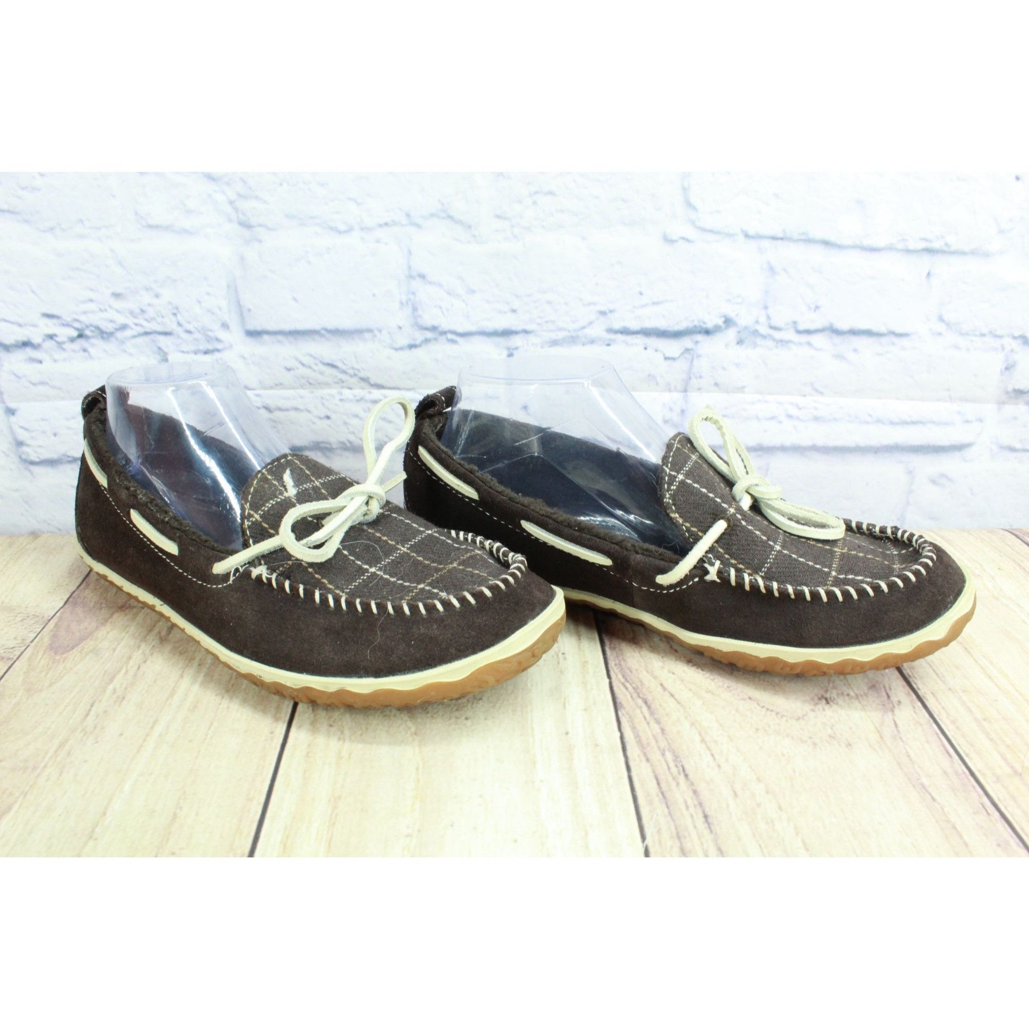 L.L. Bean LL Bean Women's Plaid-Lined Moccasin Slippers Size US 9 / IT 39 - 3 Thumbnail