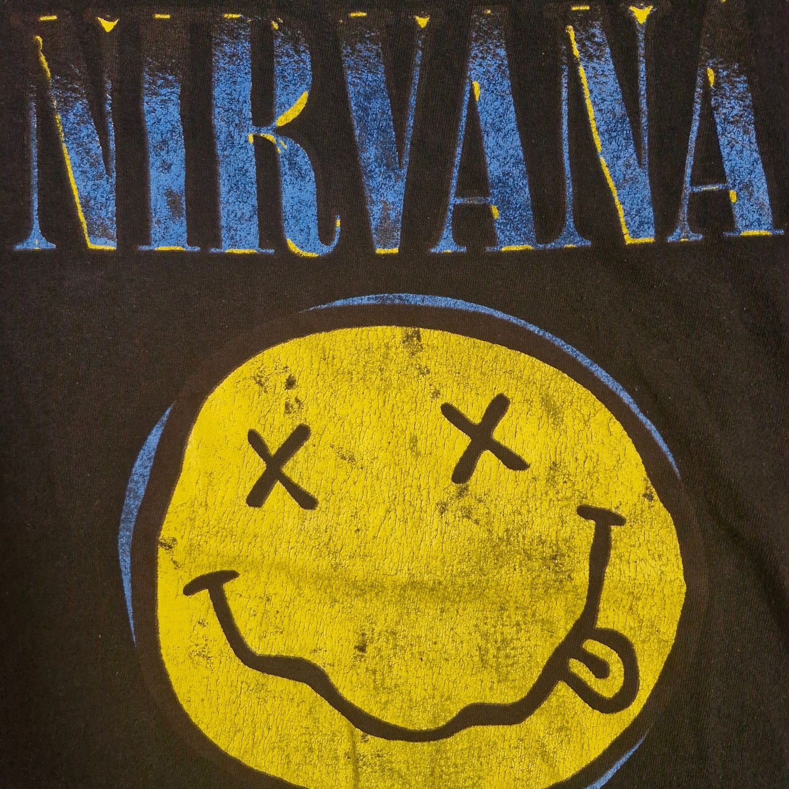 Nirvana Nirvana smiley face band tee size medium Size US M / EU 48-50 / 2 - 2 Thumbnail