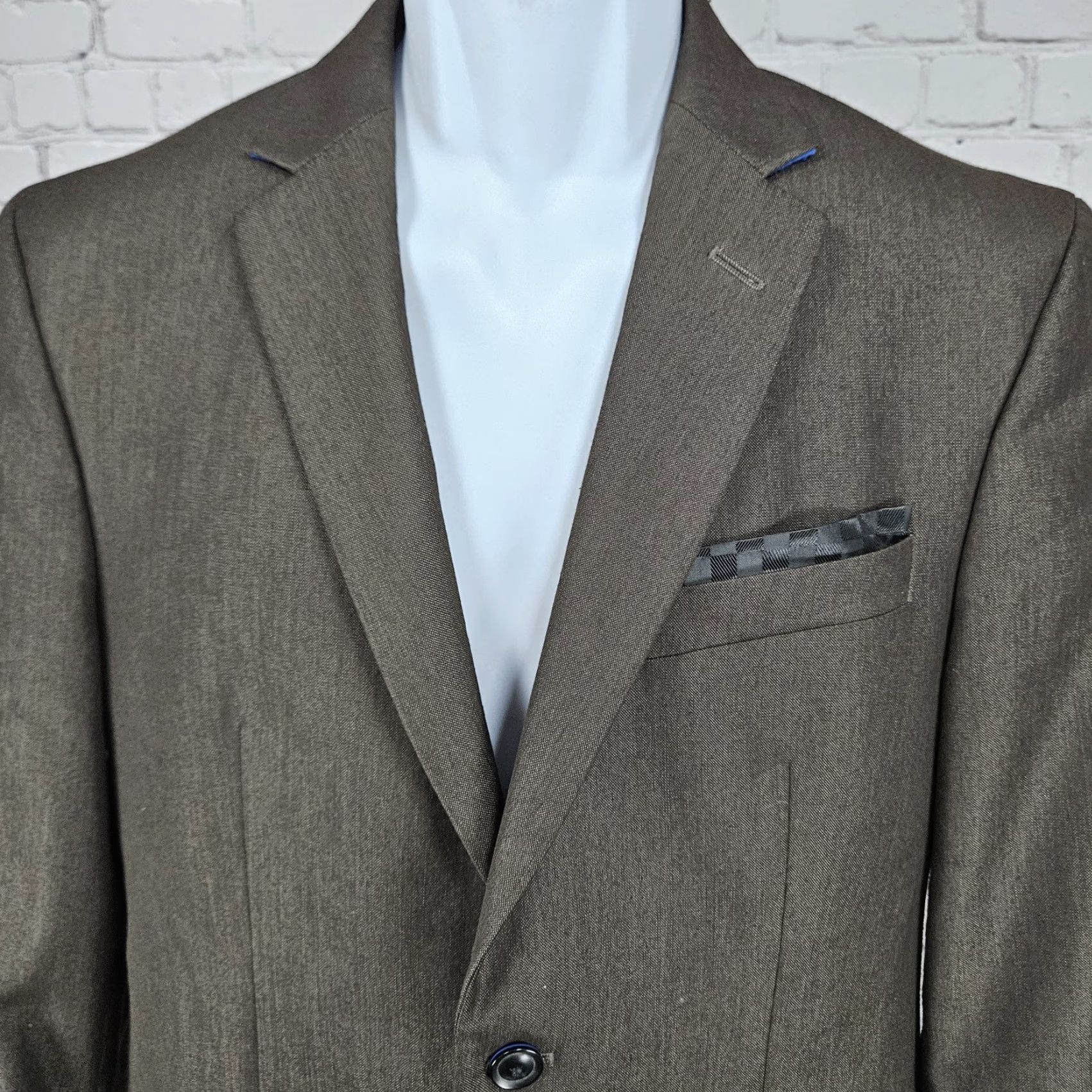 Billy London VINTAGE Billy London Brown 2 Button Double-Vented Notch Blazer Sport Coat Jacket 38S Mens Regular Brown Solid 2 Piece Jacket Size 38 Size 38R - 7 Thumbnail