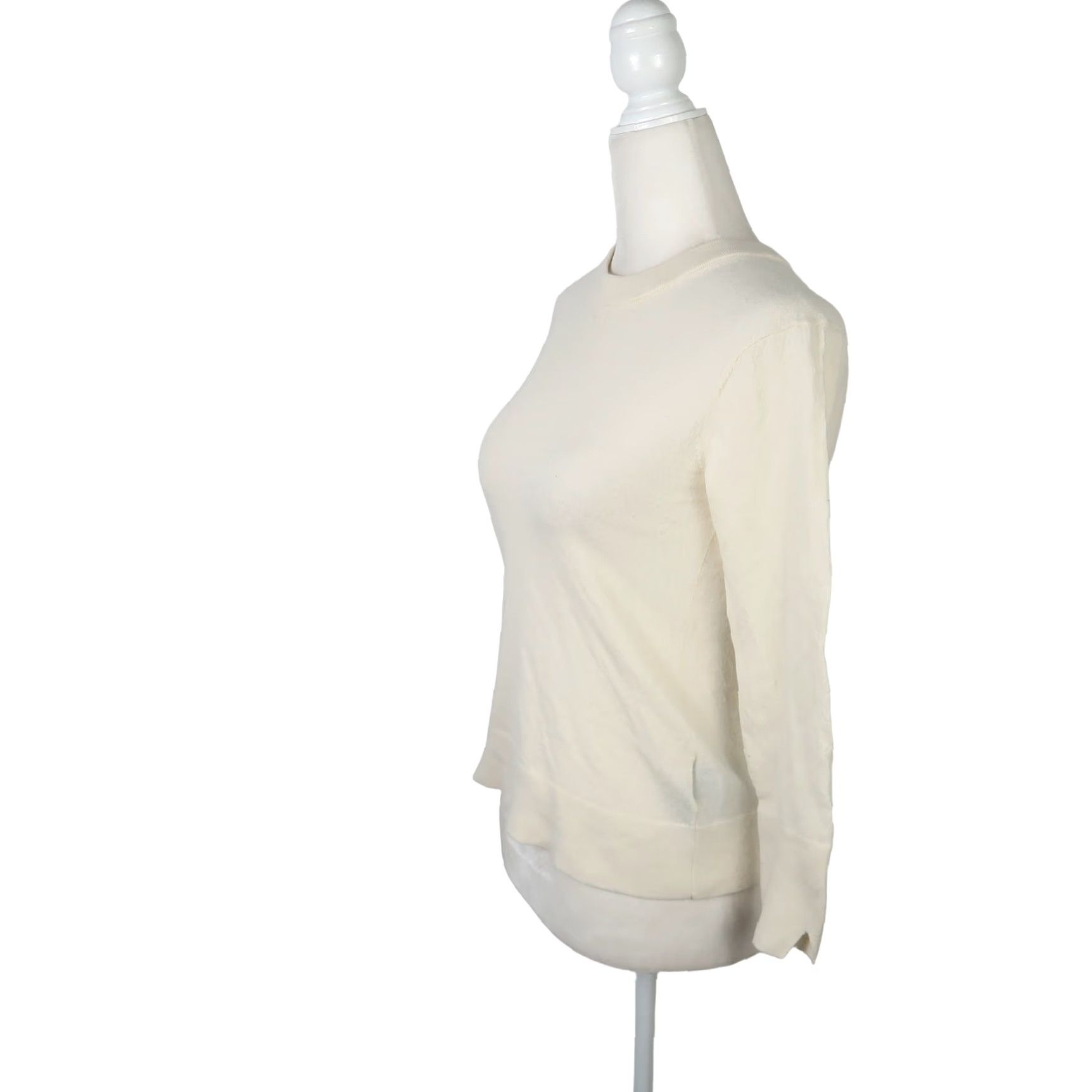 Club Monaco VINTAGE Club Monaco cream wool knit fitted pullover sweater XS Women Long Sleeve 90s Size XS / US 0-2 / IT 36-38 - 3 Thumbnail