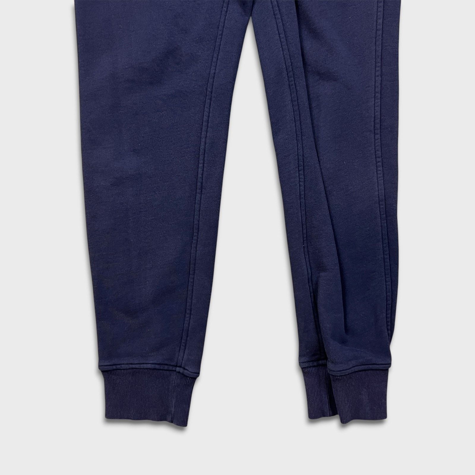 Lululemon Lululemon Warm Down Jogger 28" Taper Leg Mid Rise Sweatpants Size 27" / US 4 / IT 40 - 4 Thumbnail