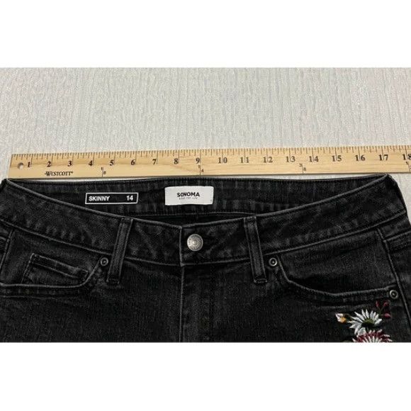 Denime Sonoma Womens Size 14 Black Wash Denim Skinny Floral Embroidered Jeans Size 36" / US 14 / IT 50 - 7 Thumbnail