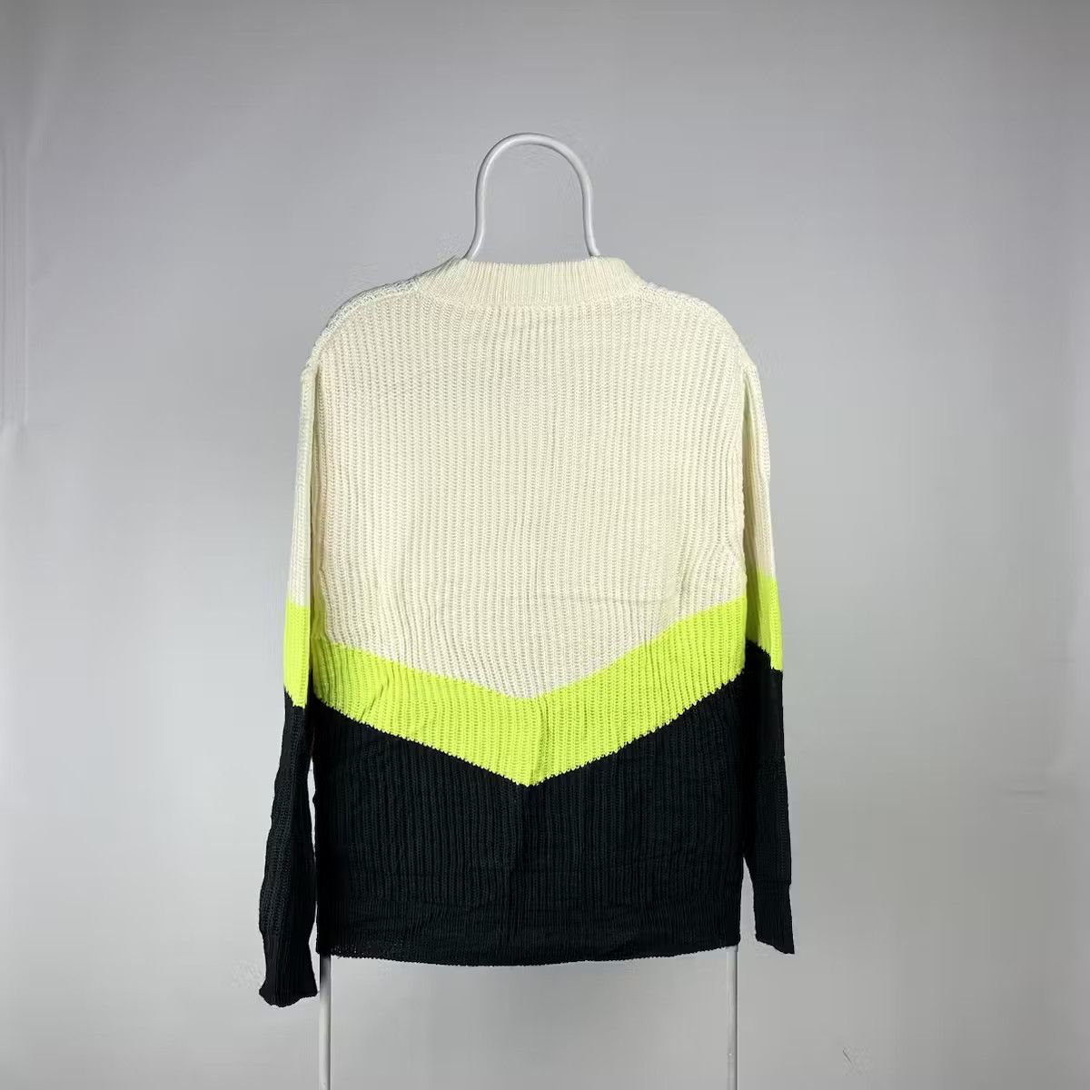 DRYKORN Drykorn sweater streetwear size XLARGE Size US XL / EU 56 / 4 - 4 Thumbnail