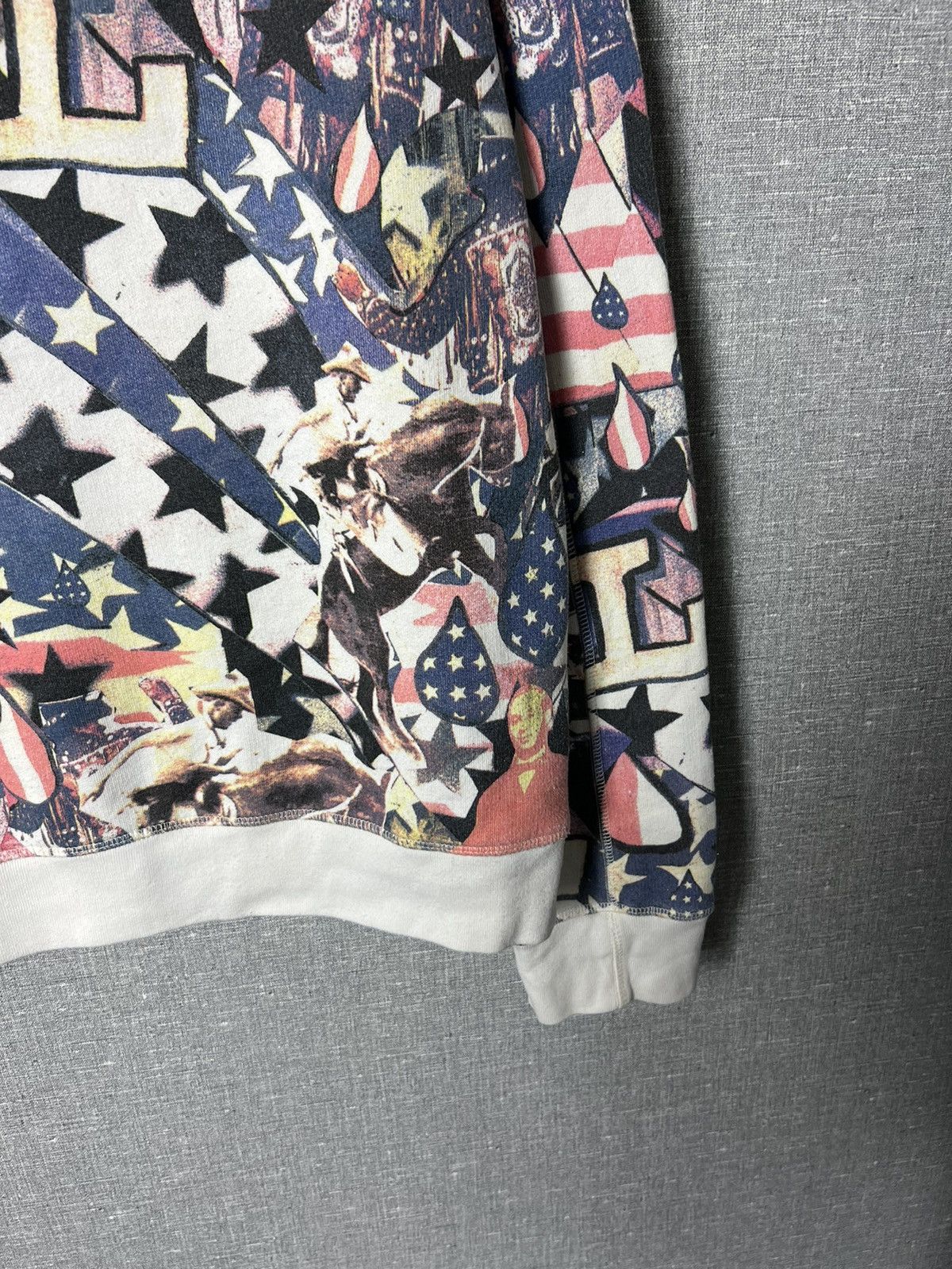 Levi's Vintage Levis Engineered Jeans All Over Printed Zip Hoodie Size US L / EU 52-54 / 3 - 16 Thumbnail