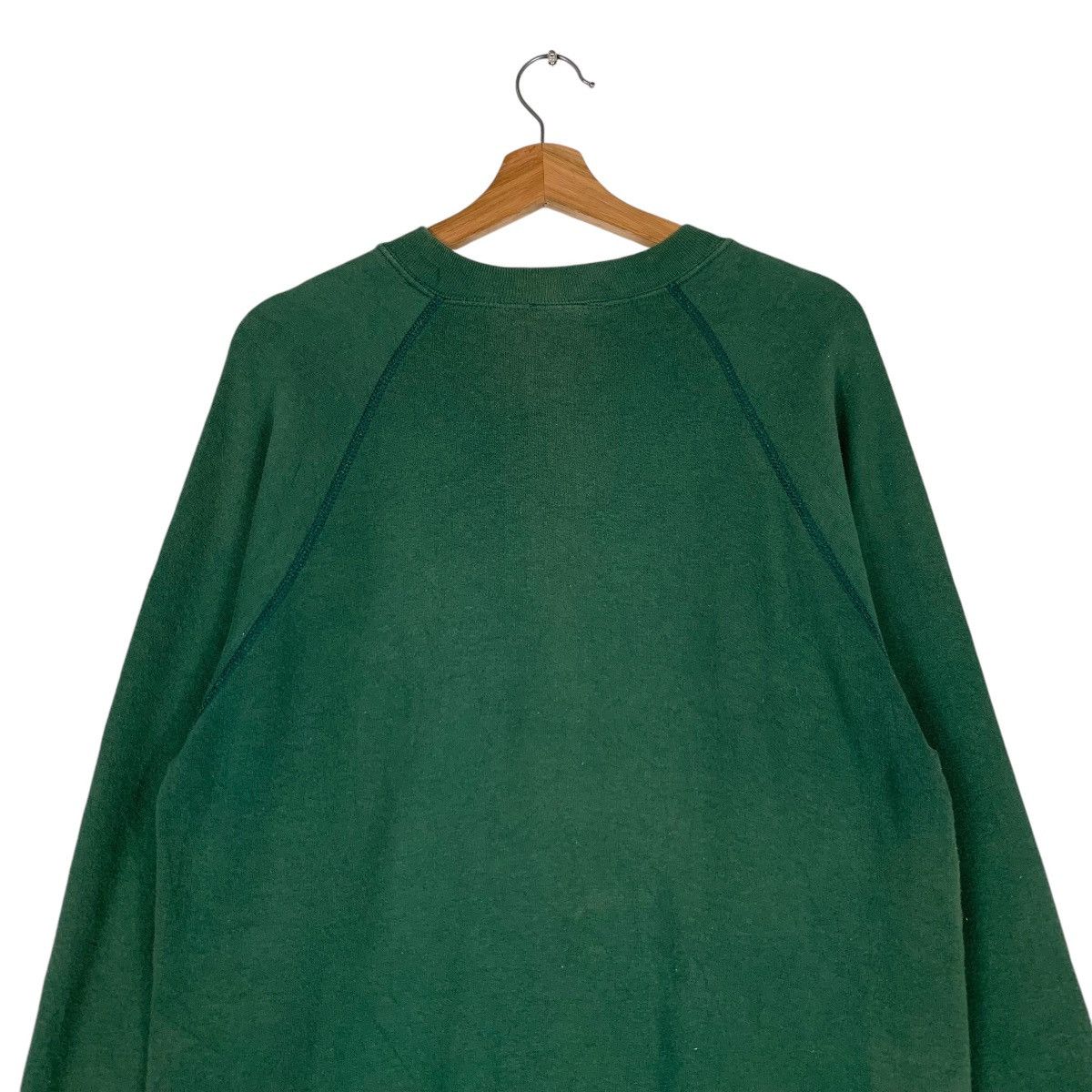 Vintage CAMBRIDGE UNIVERSITY EMBROIDERERS Green Sweatshirt #1413-C64 Size US L / EU 52-54 / 3 - 13 Thumbnail