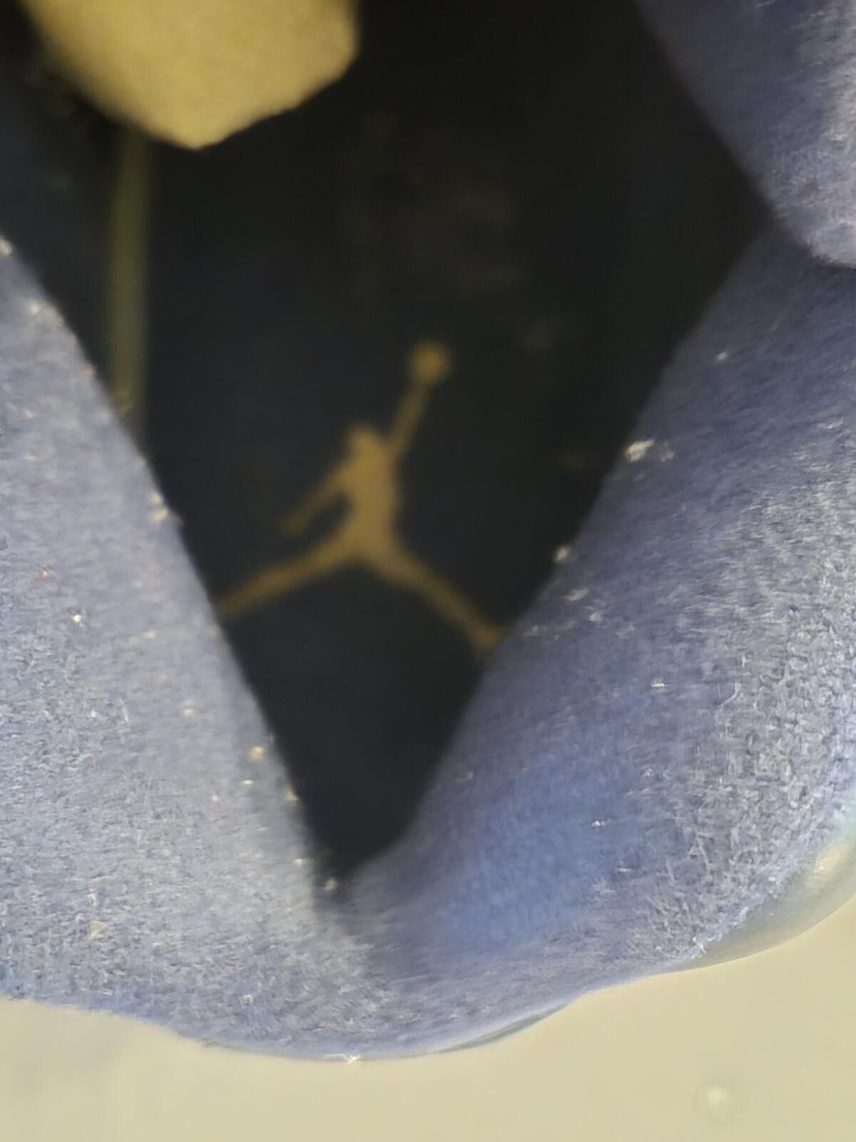 Jordan Brand Jordan 5 Retro Bronze Size 9.5 Mens Size US 9.5 / EU 42-43 - 7 Thumbnail