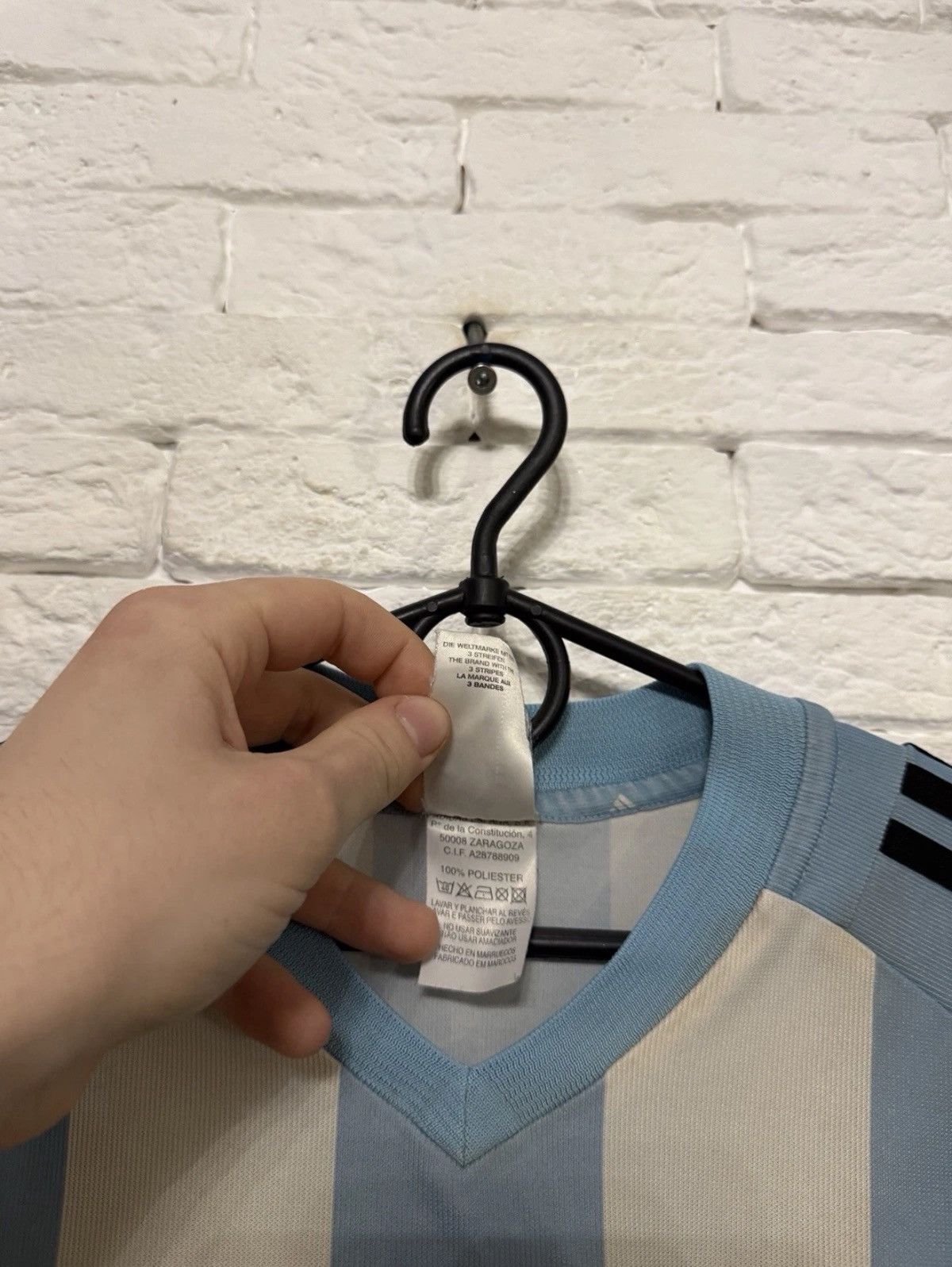Adidas Vintage Adidas Argentina 20/04 Jersey Home Football Shirt Size US L / EU 52-54 / 3 - 9 Thumbnail
