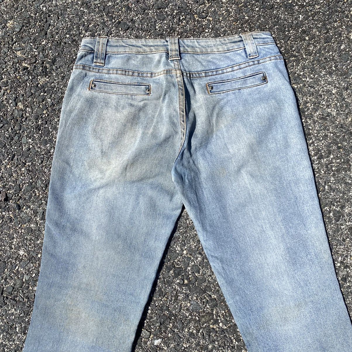 Japanese Brand Vintage Japanese Brand Distressed Flare Jeans Size US 31 - 14 Thumbnail