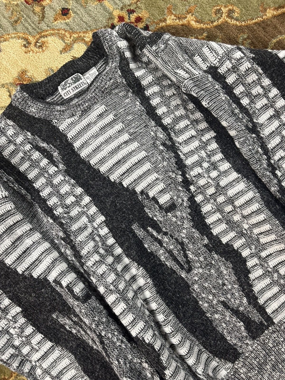 City Streets Vintage Grey and black striped knit sweater Size US L / EU 52-54 / 3 - 2 Thumbnail