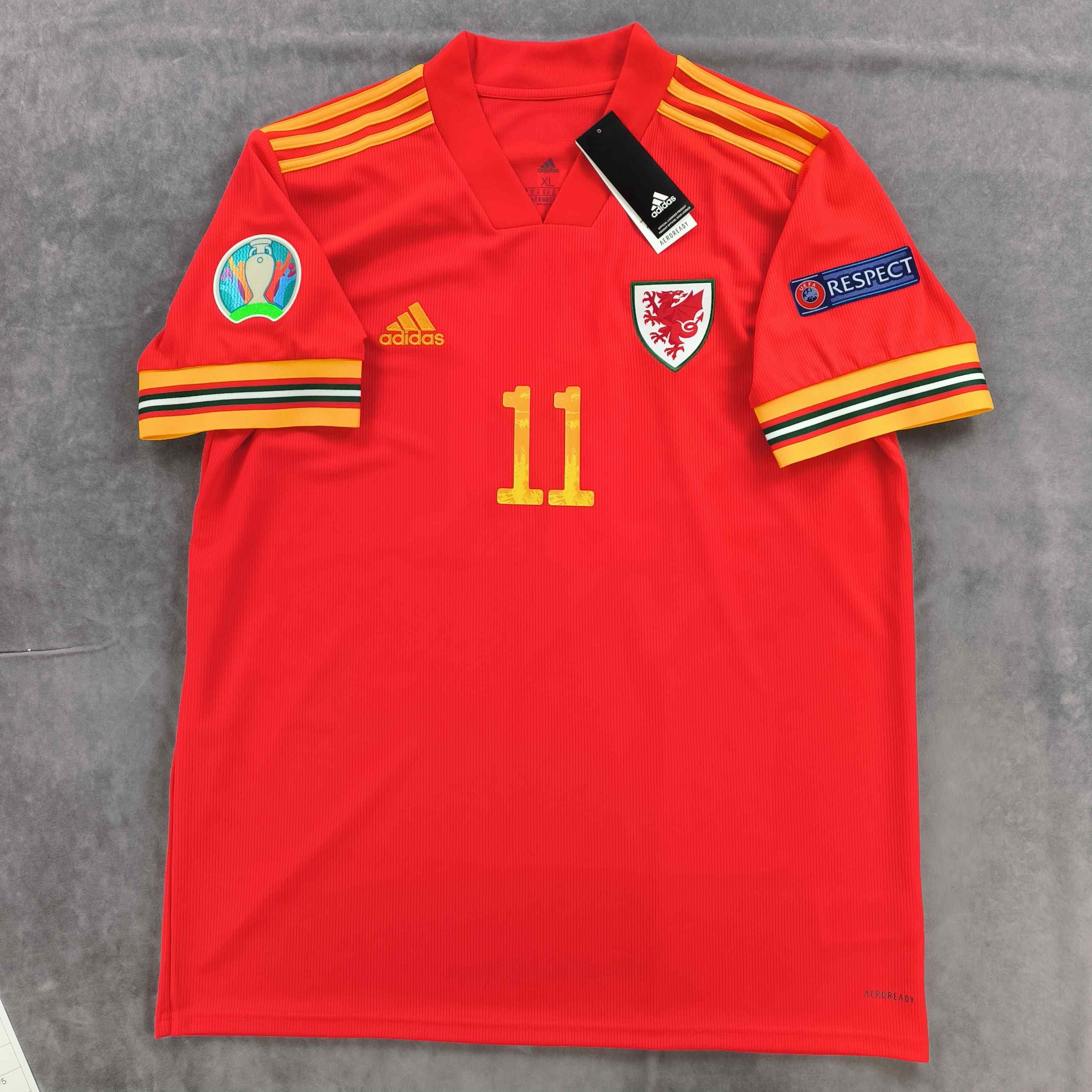 Adidas NEW Wales 2020-21 Adidas home Bale football jersey size XL Size US XL / EU 56 / 4 - 2 Thumbnail