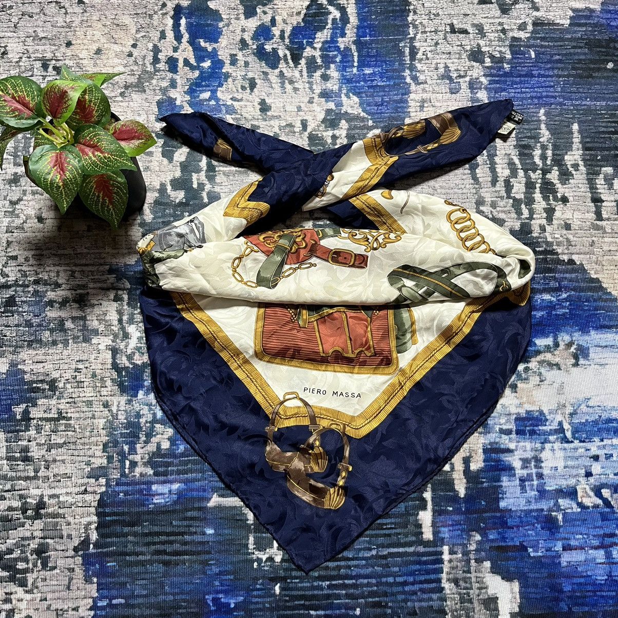 Designer 🔥Piero Massa Multicolour Goldchain Scarves Italy Size ONE SIZE - 2 Thumbnail