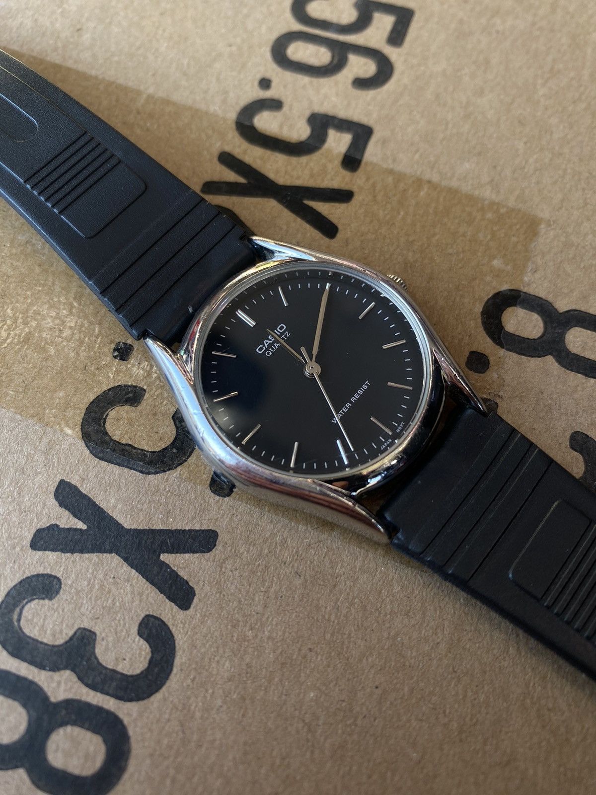 Casio Classic Casio Quartz Black Dial Watch – Japanese brand Size ONE SIZE - 12 Thumbnail