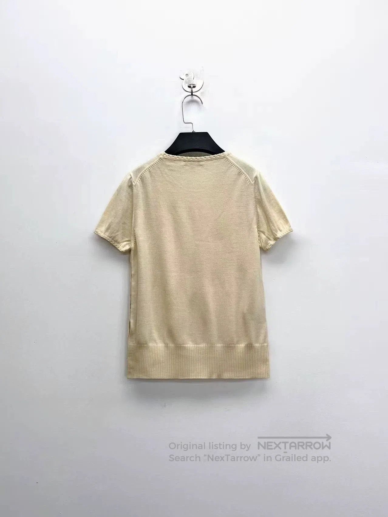 Burberry burberry beige short sleeve knit top. Size S / US 4 / IT 40 - 2 Thumbnail