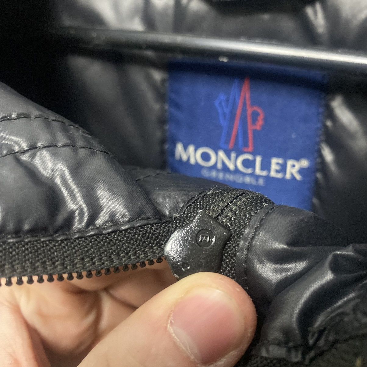 Moncler Vintage Moncler puffer Jacket Grenoble Size US XL / EU 56 / 4 - 8 Thumbnail