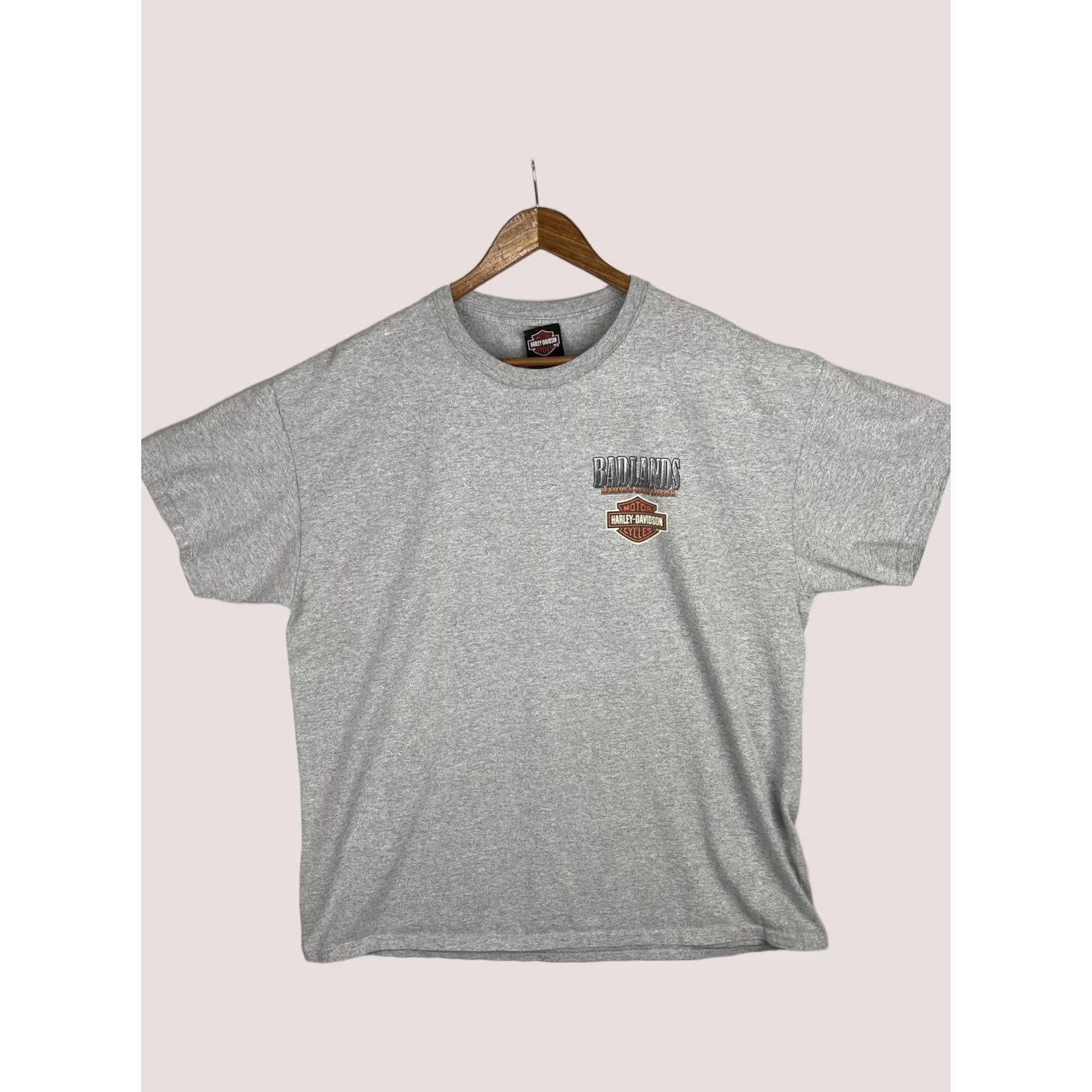 Harley Davidson Harley-Davidson Shirt Mens XL Gray Badlands Wall South Dakota Bull Skull Biker Graphic Print Crew Neck Short Sleeve T-Shirt USA 90s Event Theme Size US XL / EU 56 / 4 - 1 Thumbnail