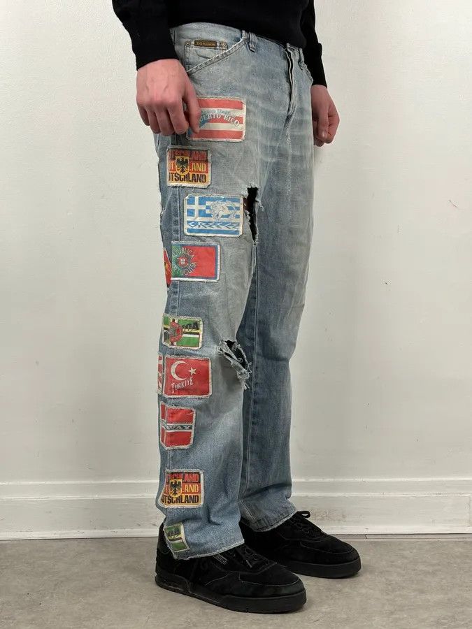Dolce & Gabbana AW2004 Dolce & Gabbana Light Blue Distressed Patch Flag Denim Jeans Size US 32 / EU 48 - 3 Thumbnail