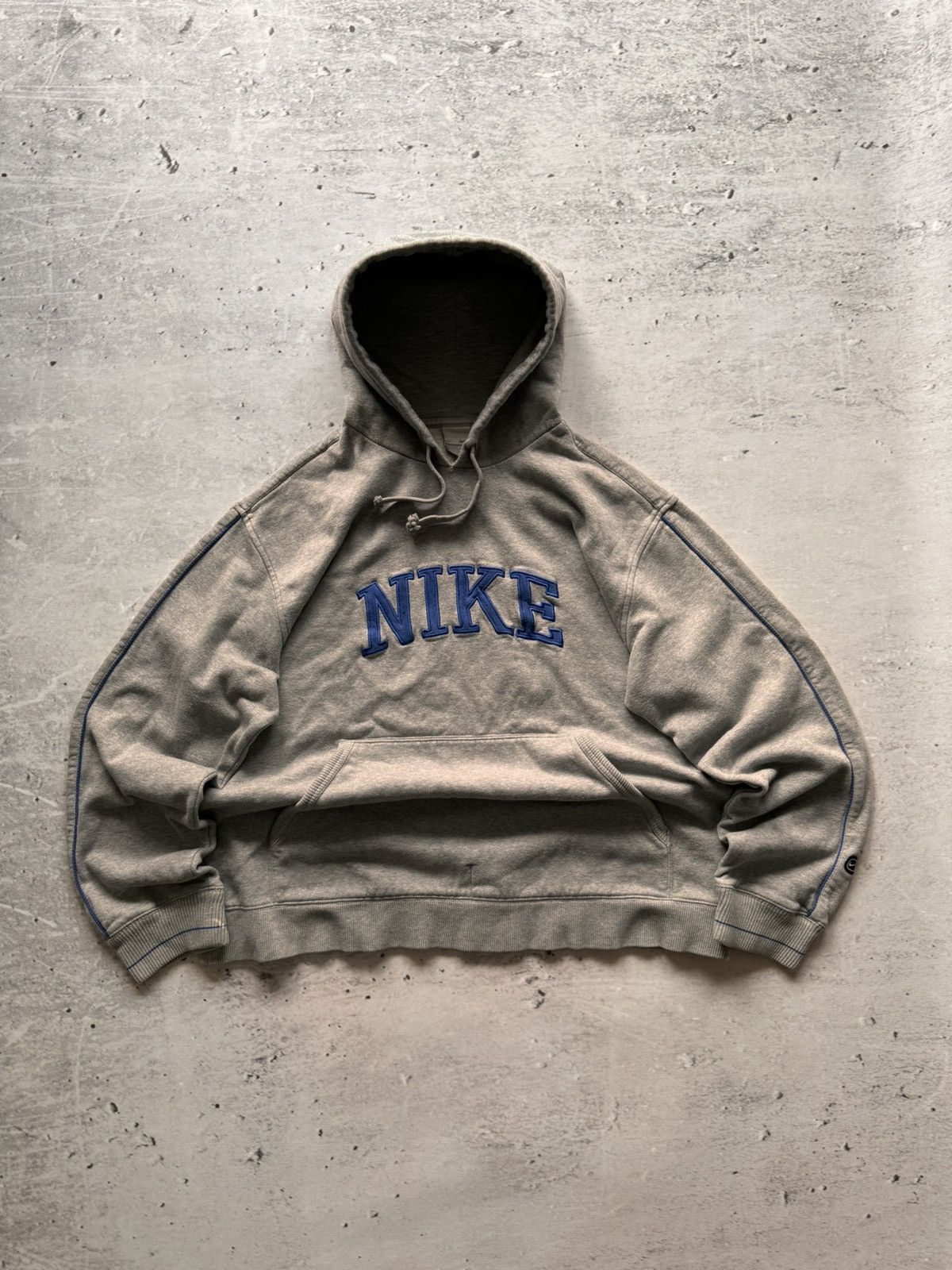 Nike × Vintage NIKE VINTAGE CENTER LOGO OVERSIZE BOXY HOODIE Size US XL / EU 56 / 4 - 1 Thumbnail