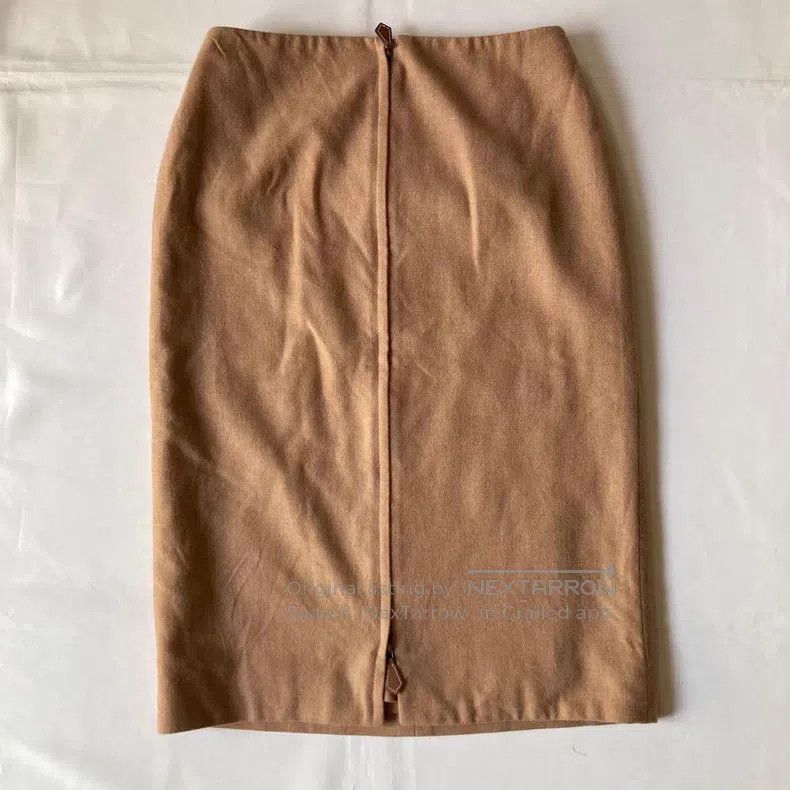 Hermes Hermes Camel Beige Skirt, 100% Camel Hair Size 24" / US 00 / IT 34 - 1 Thumbnail