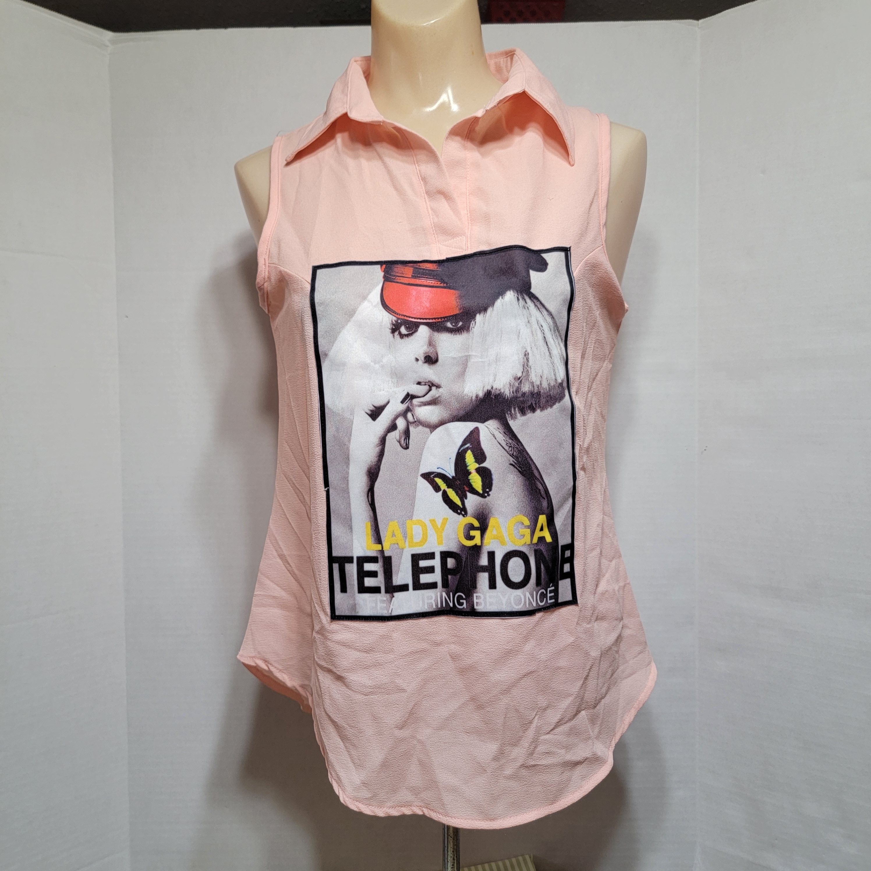 Other Classic Lady Gaga "Telephone" Lt. Pink No Sleeve Blouse Size XS / US 0-2 / IT 36-38 - 1 Thumbnail