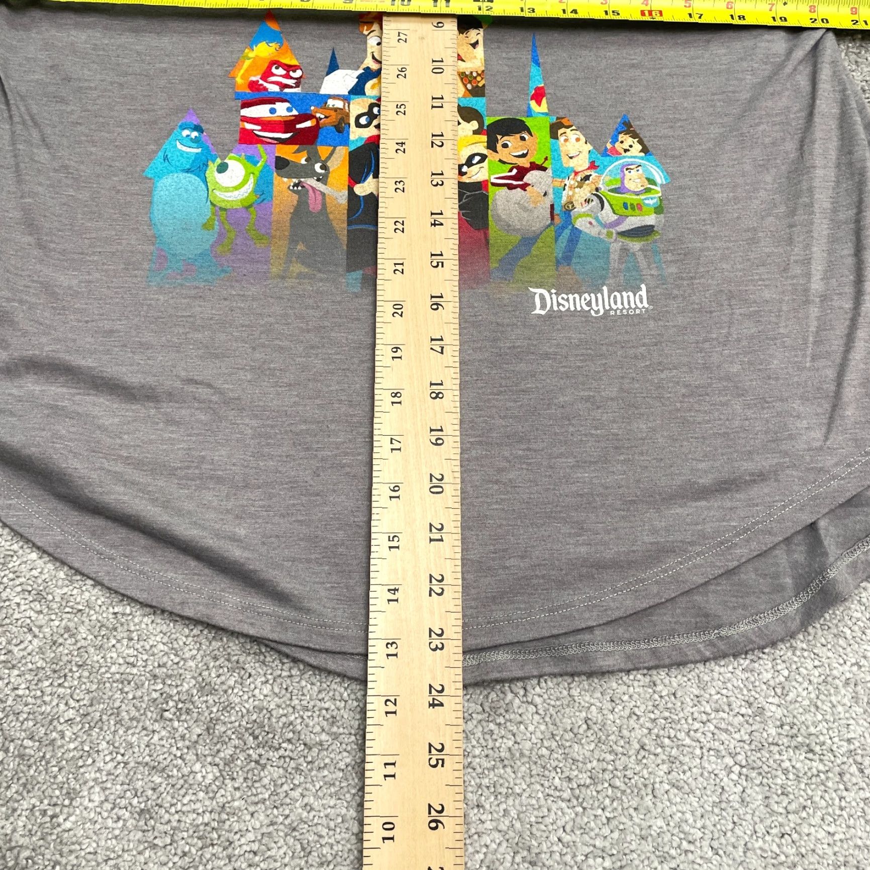 Disney Disney Disneyland Pixar Fest 2018 Graphic T-Shirt Womens Large Gray Short Sleeve Tee Size L / US 10 / IT 46 - 7 Thumbnail