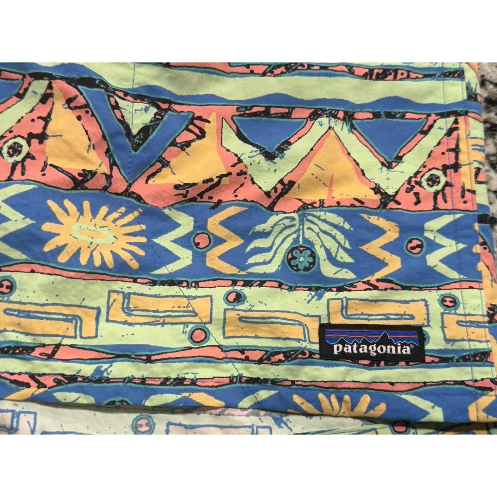 Patagonia Baggies Shorts NWT Size XS 5 Inseam High Hopes Geo Salamander Geeen